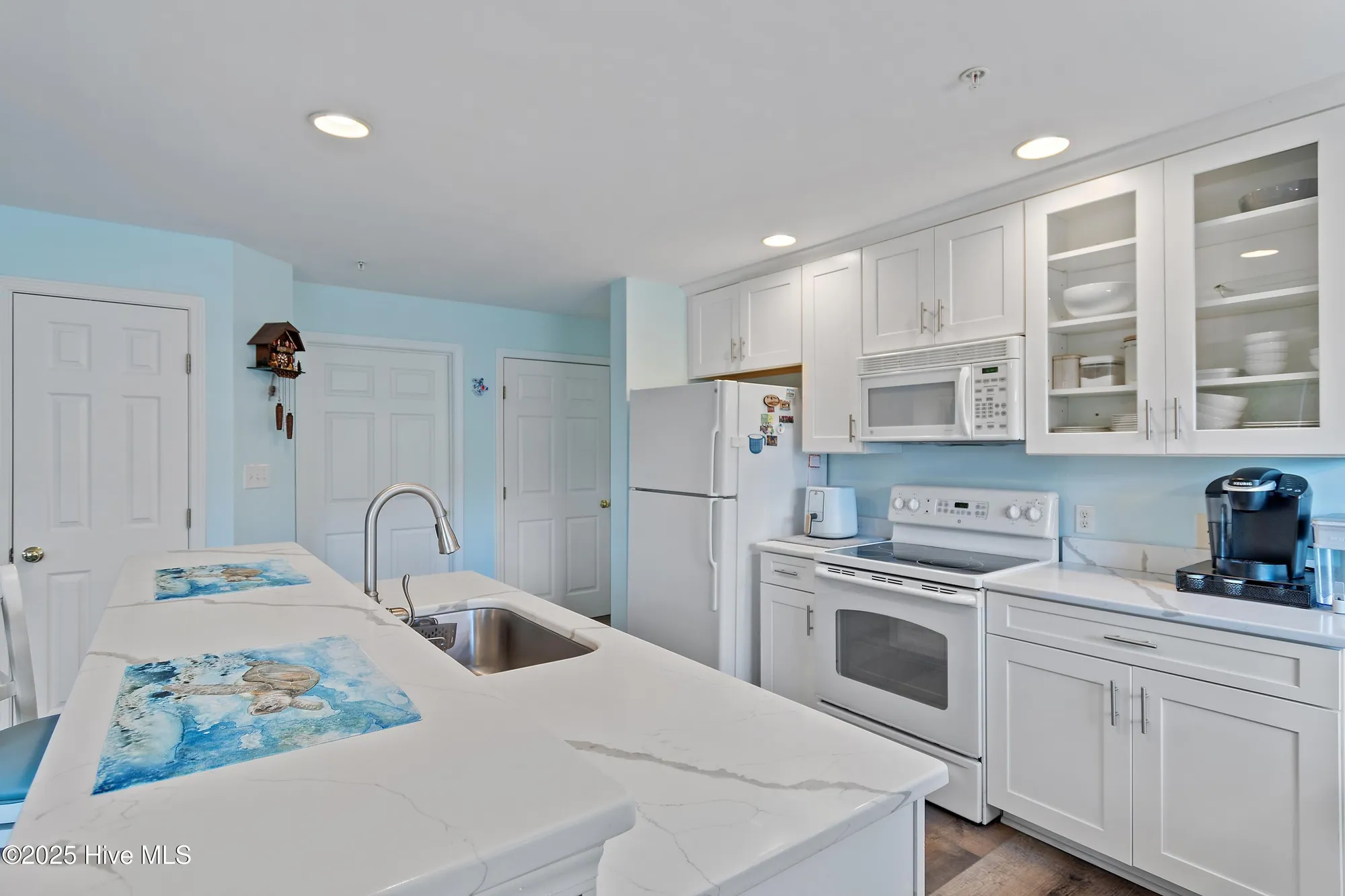 Property Slideshow image 9 of 31 | 3350 club villa dr 2105, Southport, NC, 28461
