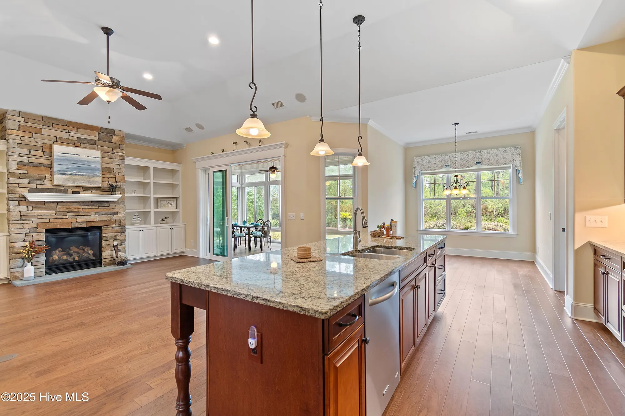Property Slideshow image 16 of 76 | 4135 skeffington ct, Southport, NC, 28461