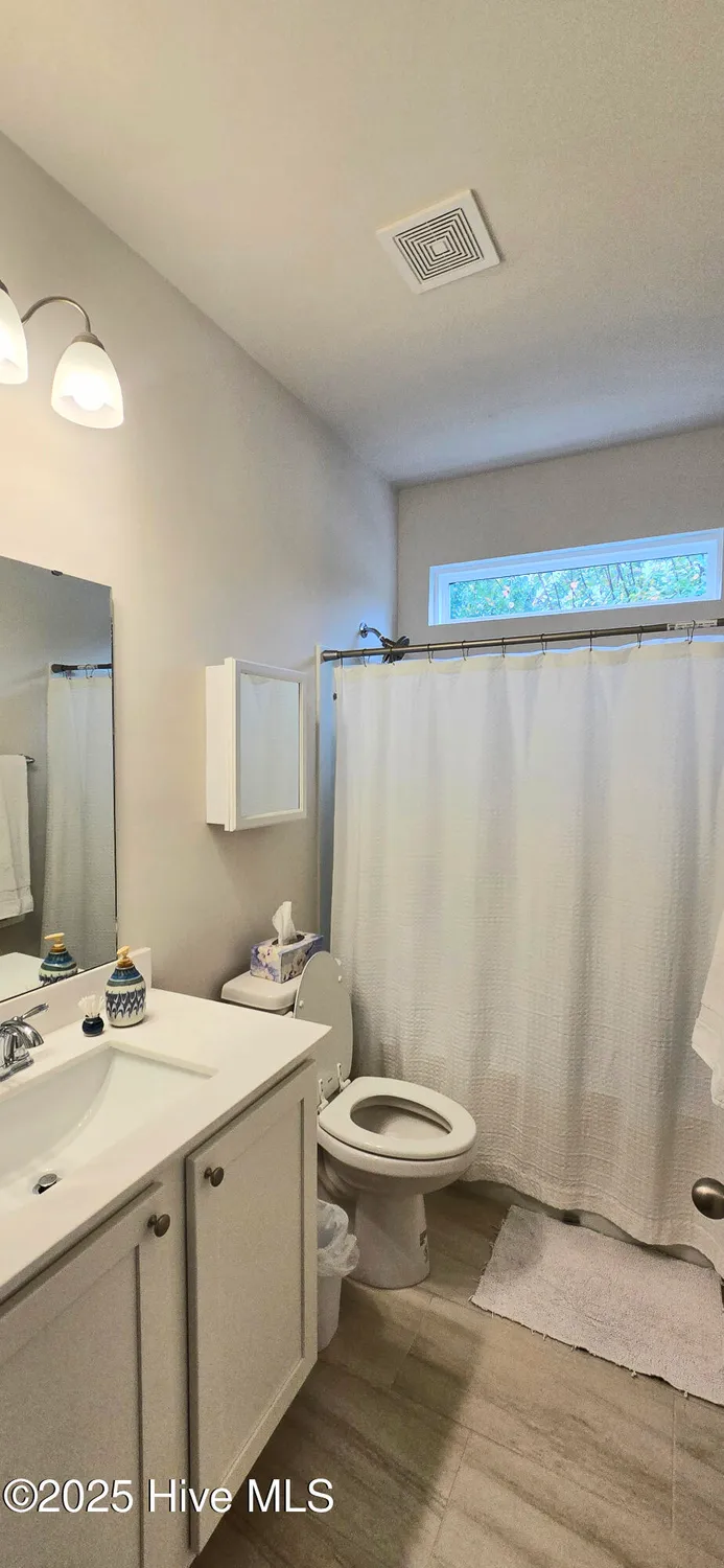 Property Slideshow image 14 of 23 | 8711 nottoway ave, Calabash, NC, 28467