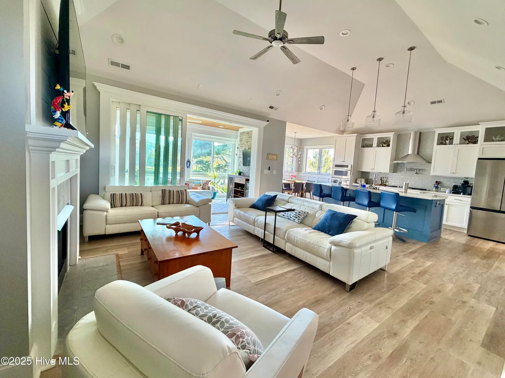 Property Slideshow image 8 of 23 | 6575 summerfield pl, Ocean Isle Beach, NC, 28469