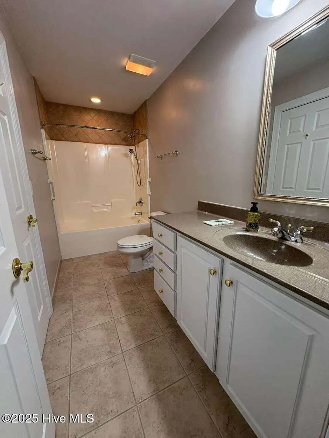 Property Slideshow image 21 of 27 | 1105 charlton way, Leland, NC, 28451