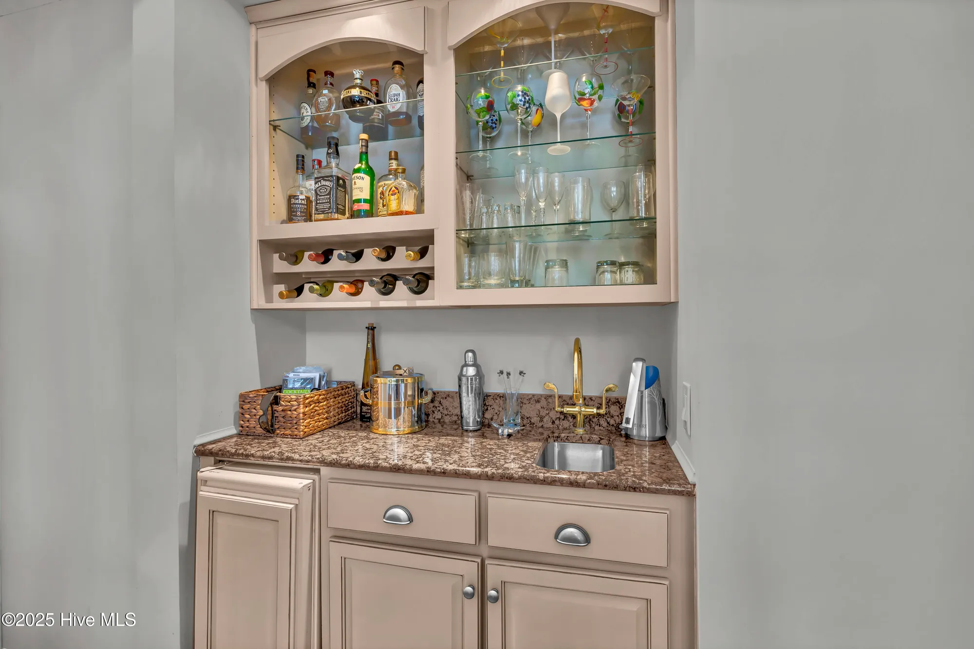 Property Slideshow image 6 of 70 | 1799 red cardinal ln, Bolivia, NC, 28422