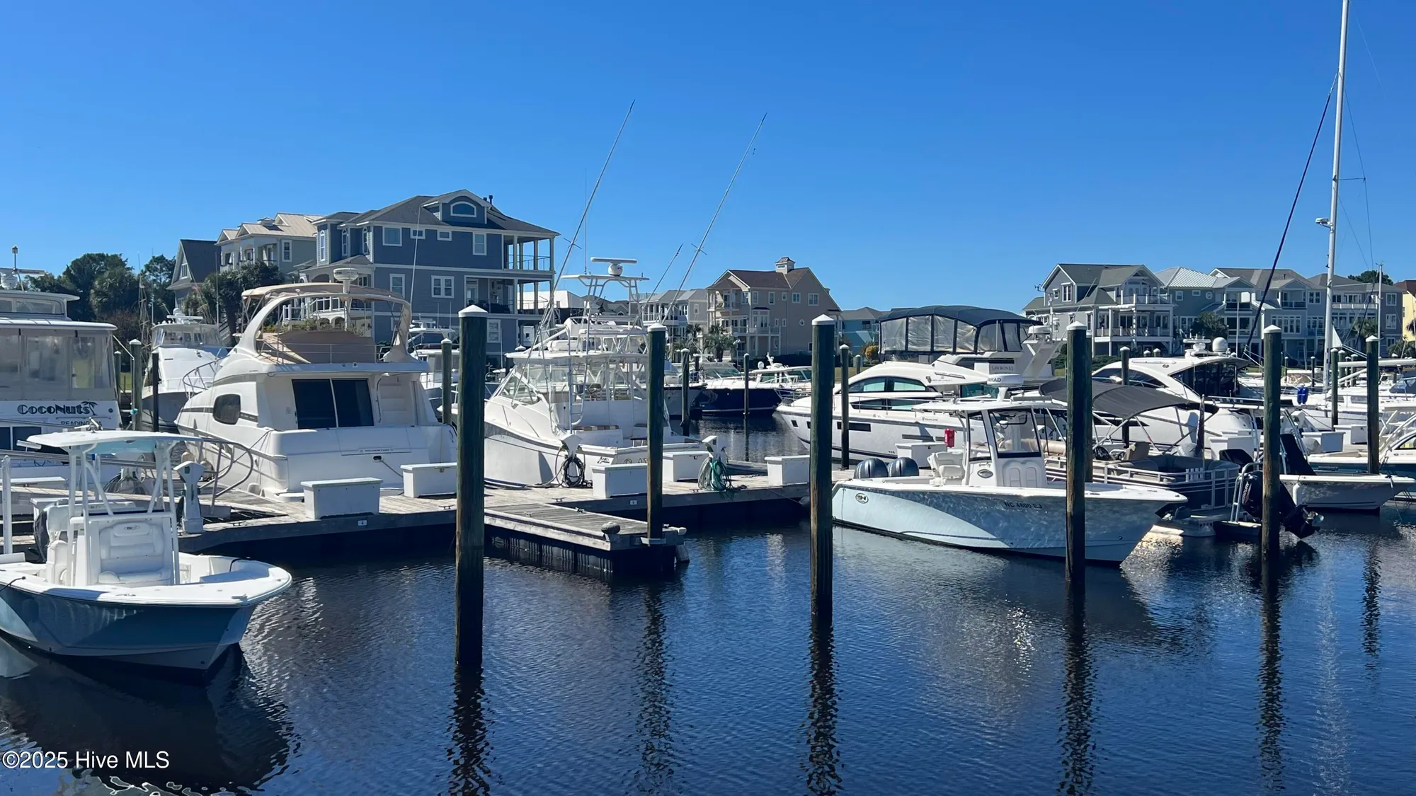 Property Slideshow image 1 of 20 | 2571 st james dr, Southport, NC, 28461