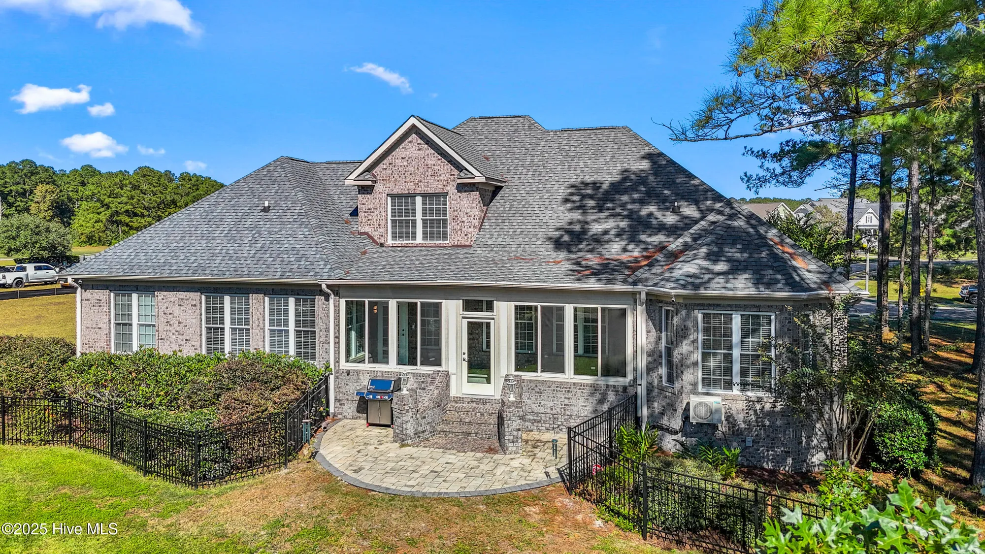 Property Slideshow image 11 of 71 | 433 crow creek dr, Calabash, NC, 28467