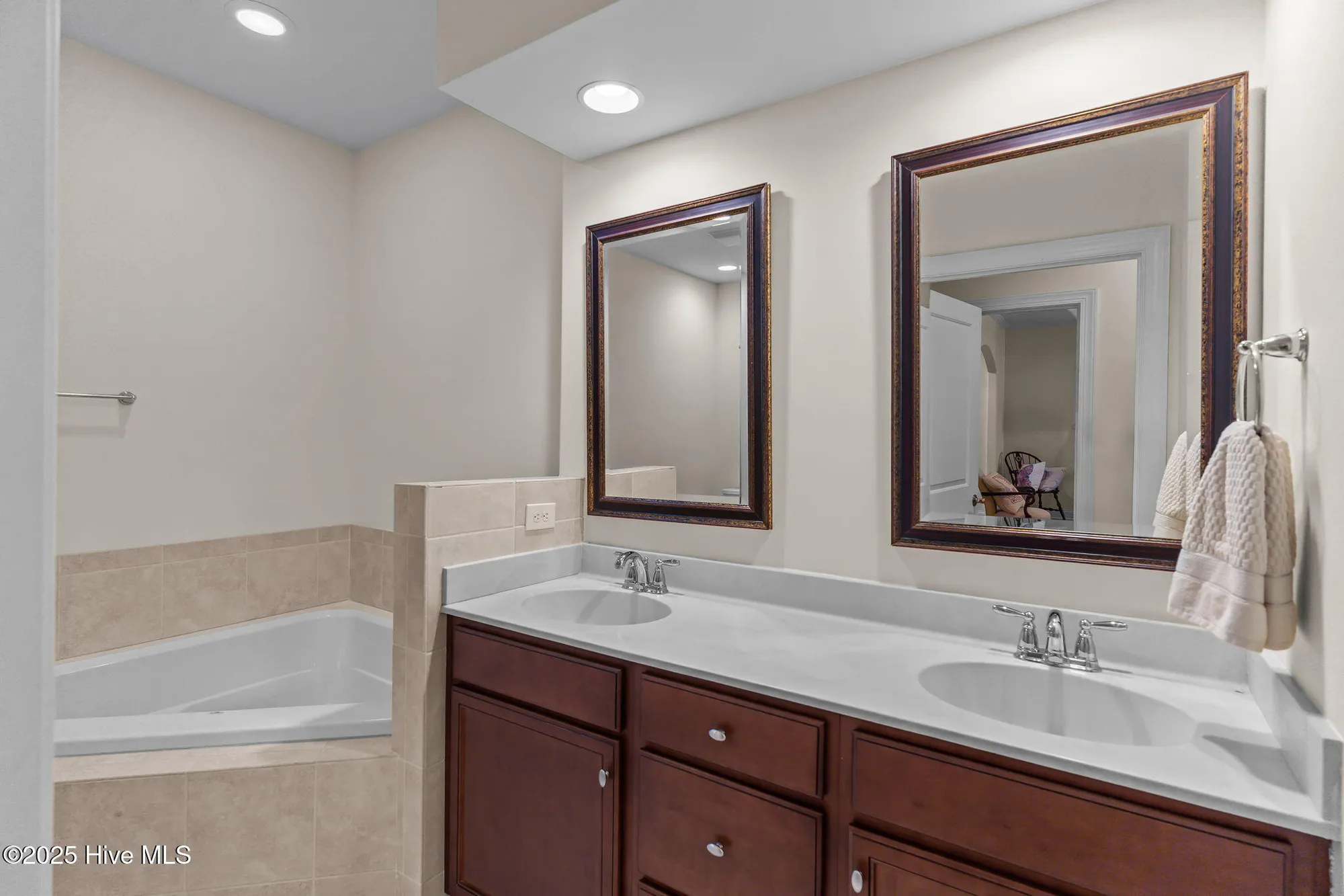 Property Slideshow image 20 of 57 | 1384 still bluff ln, Leland, NC, 28451