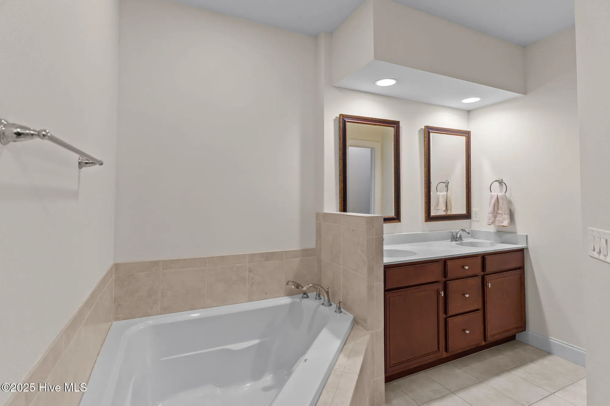 Property Slideshow image 22 of 57 | 1384 still bluff ln, Leland, NC, 28451