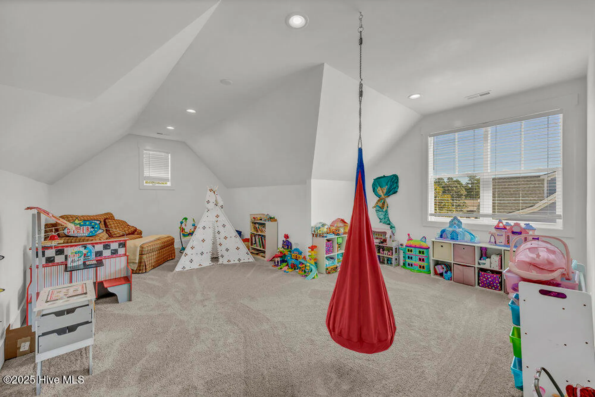 Property Slideshow image 22 of 59 | 3829 bay colony ln, Leland, NC, 28451