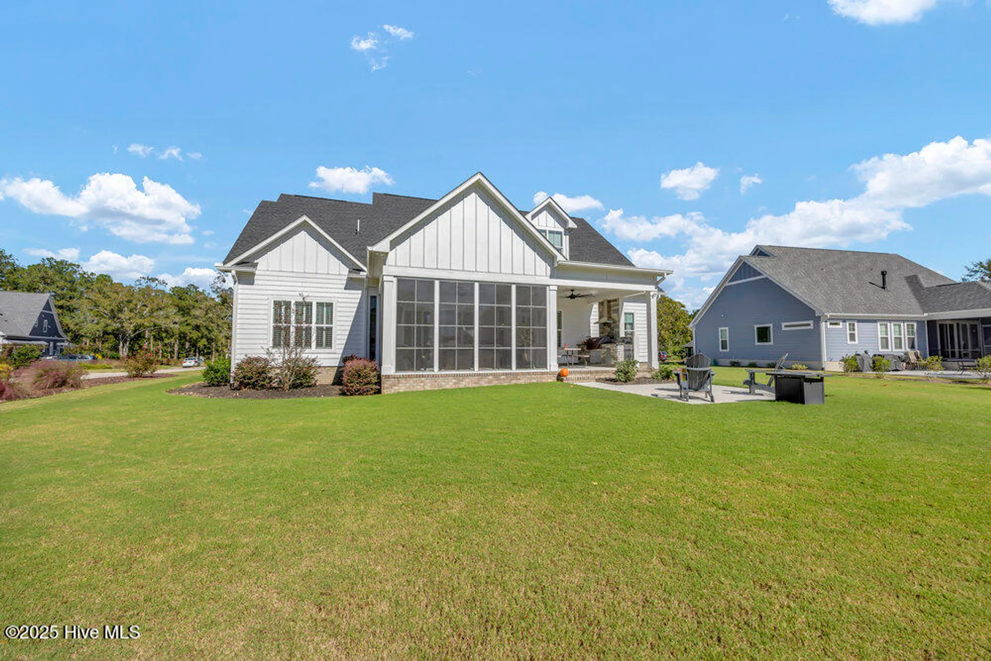 Property Slideshow image 27 of 59 | 3829 bay colony ln, Leland, NC, 28451