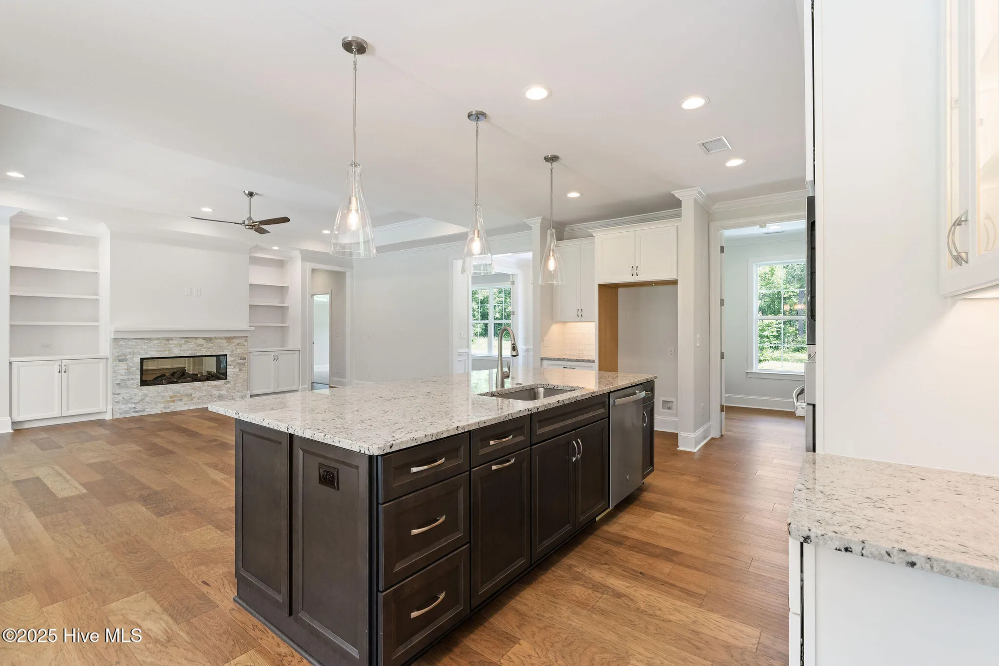 Property Slideshow image 24 of 57 | 9173 fallen pear ln ne, Leland, NC, 28451