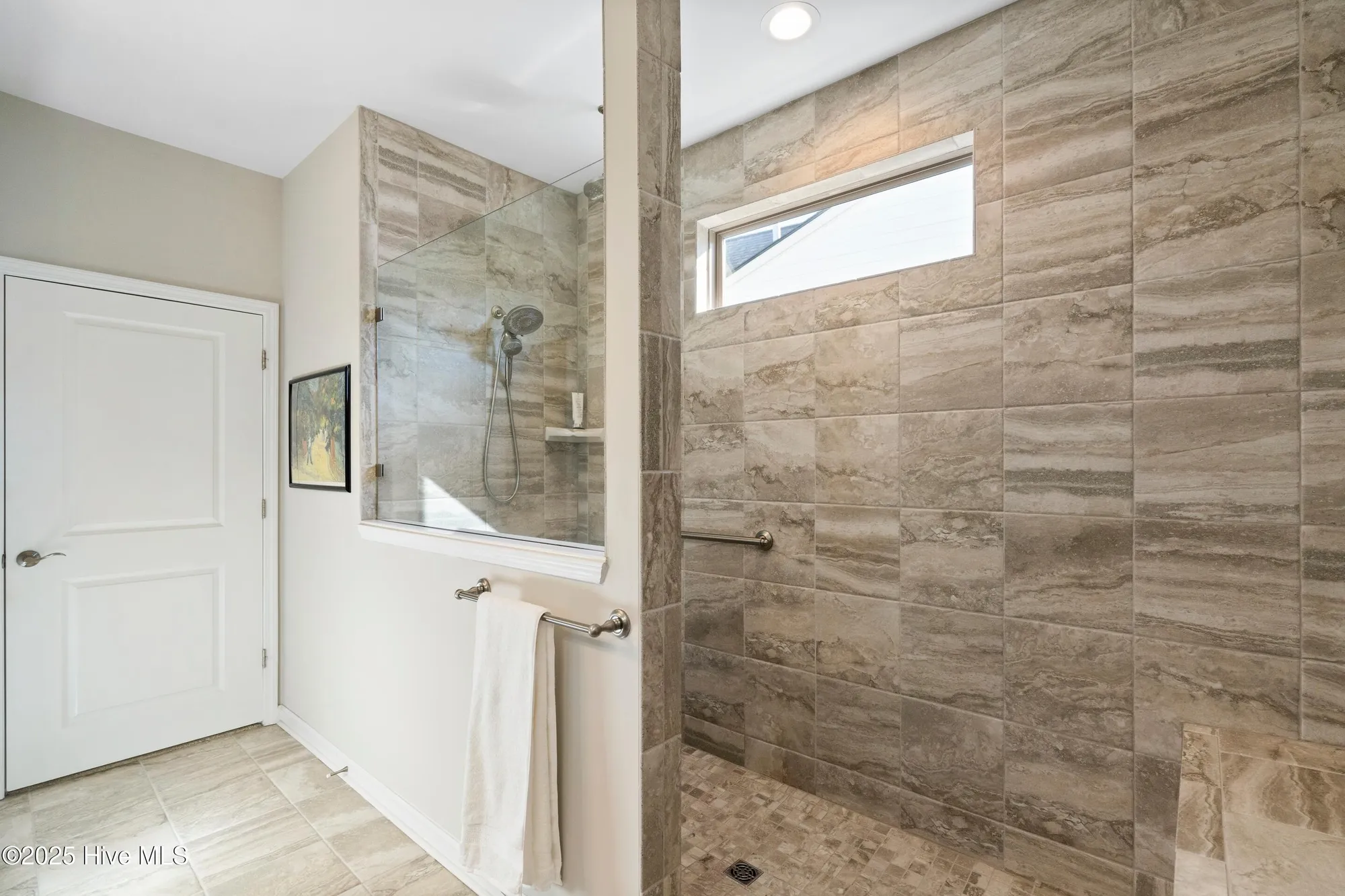 Property Slideshow image 13 of 32 | 707 broomsedge ter, Wilmington, NC, 28412