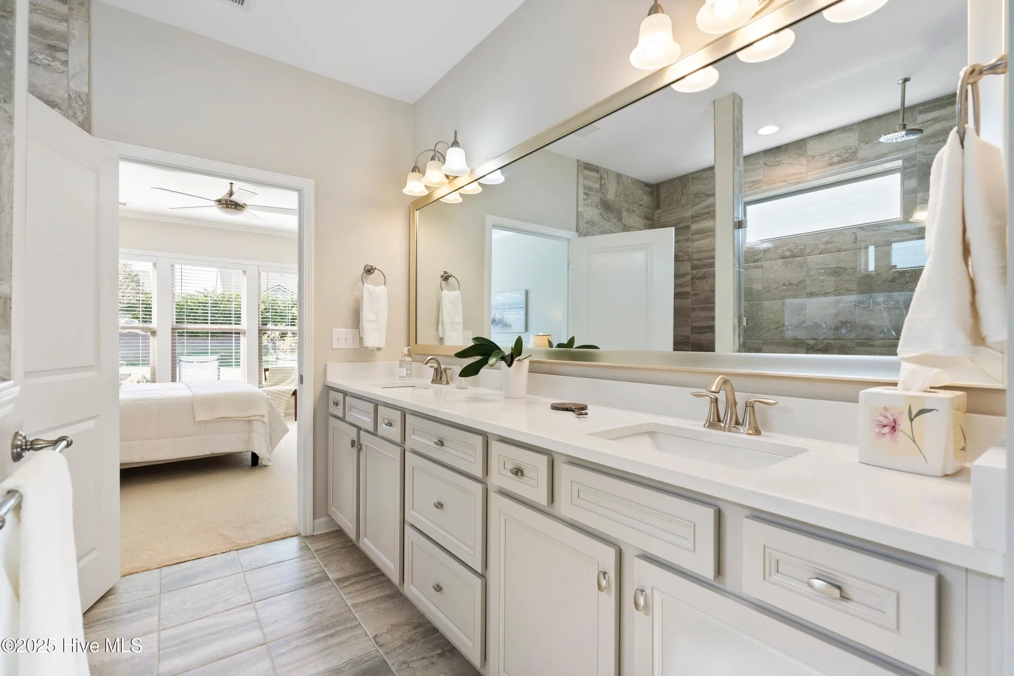 Property Slideshow image 12 of 32 | 707 broomsedge ter, Wilmington, NC, 28412