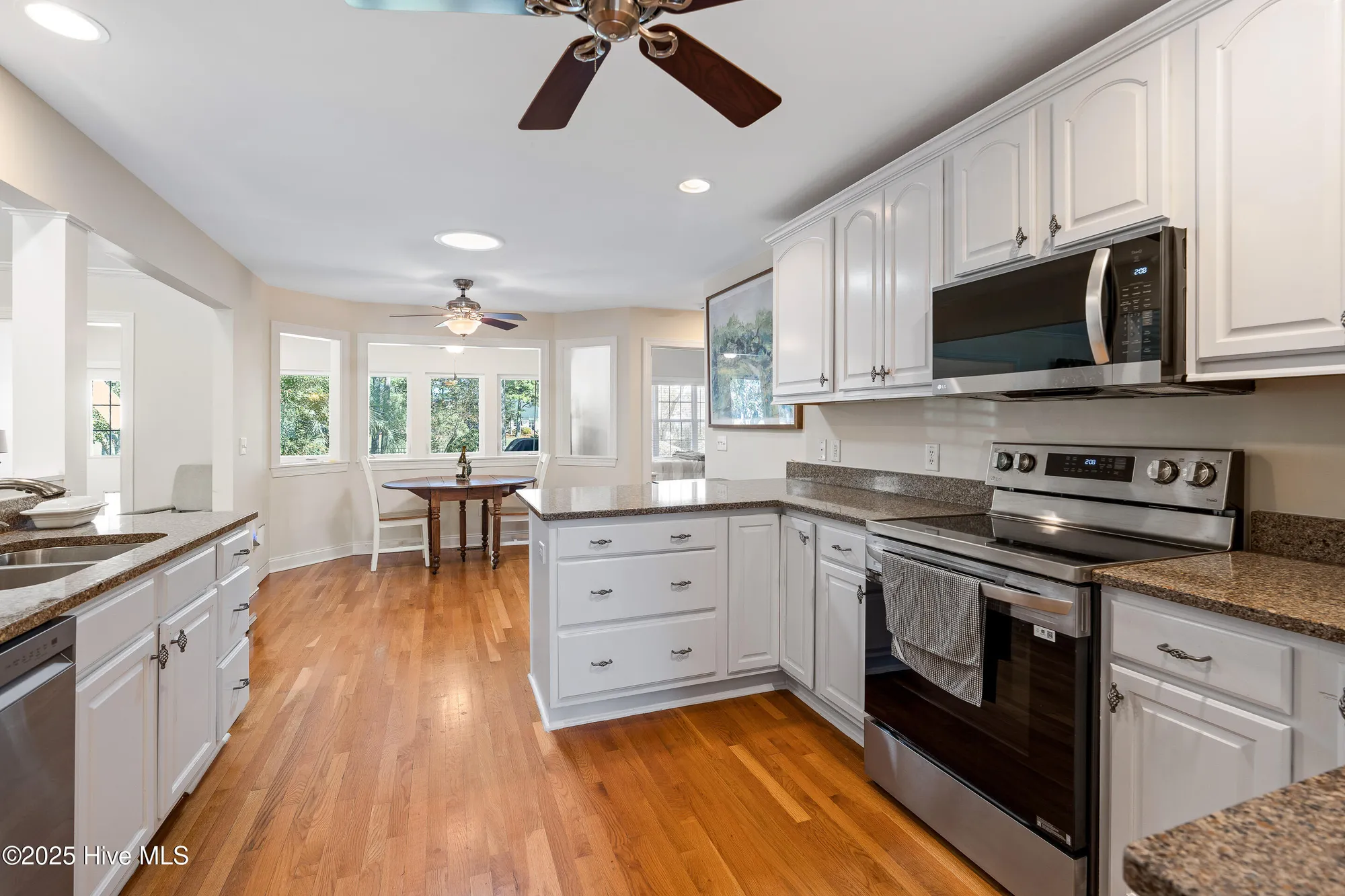 Property Slideshow image 20 of 47 | 3620 w medinah ave, Southport, NC, 28461
