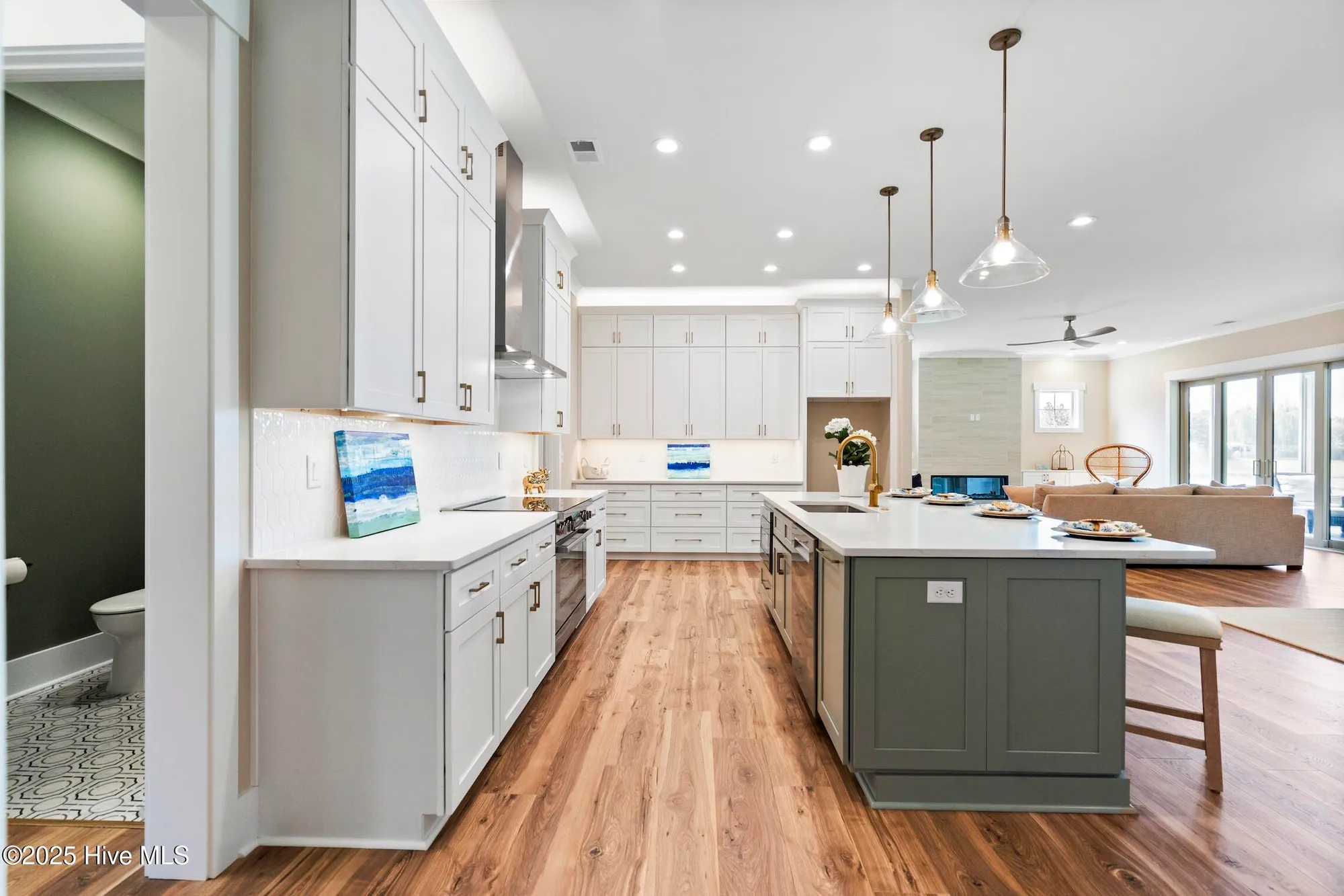 Property Slideshow image 9 of 44 | 6452 castlebrook way, Ocean Isle Beach, NC, 28469