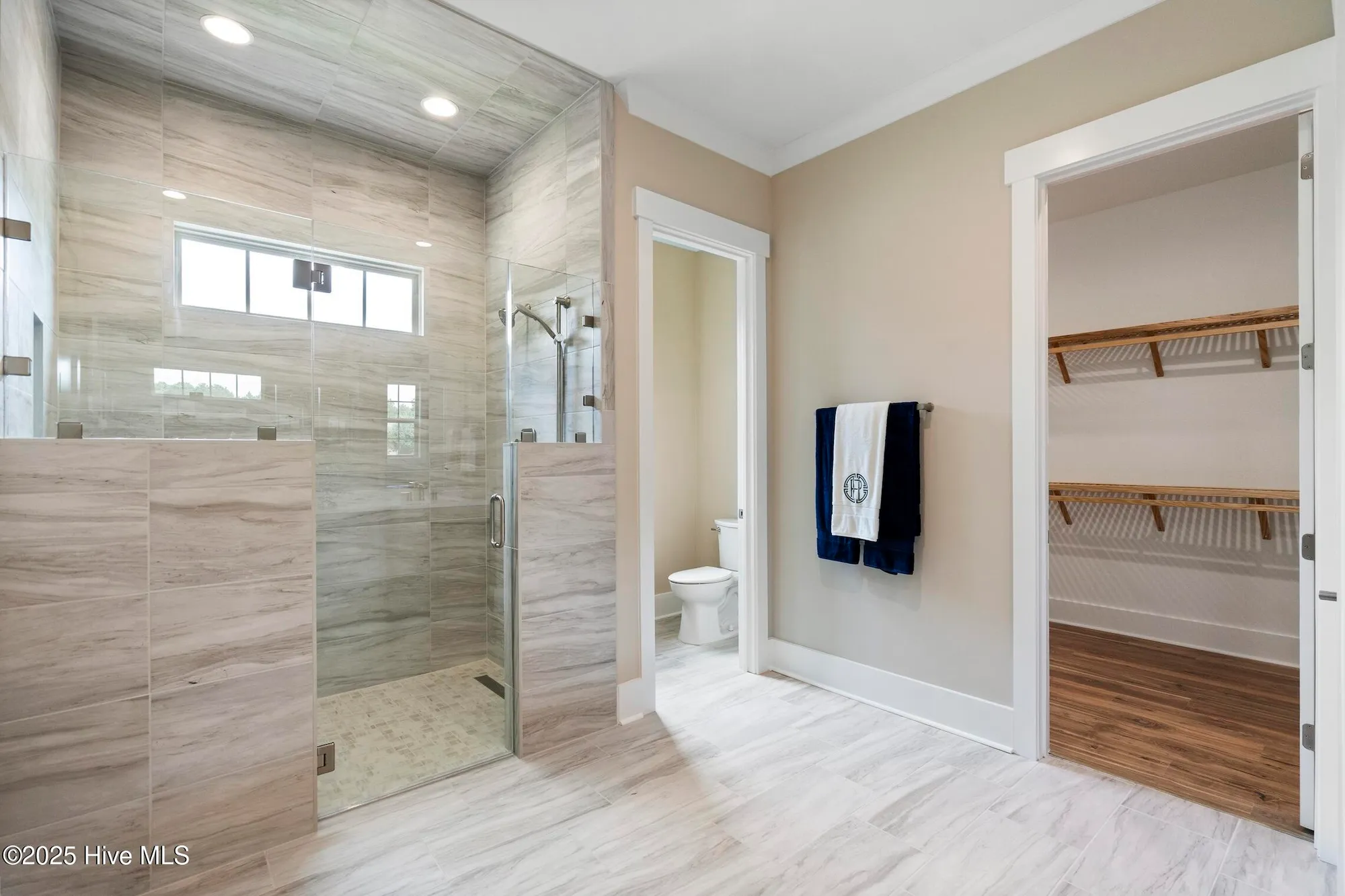 Property Slideshow image 25 of 44 | 6452 castlebrook way, Ocean Isle Beach, NC, 28469