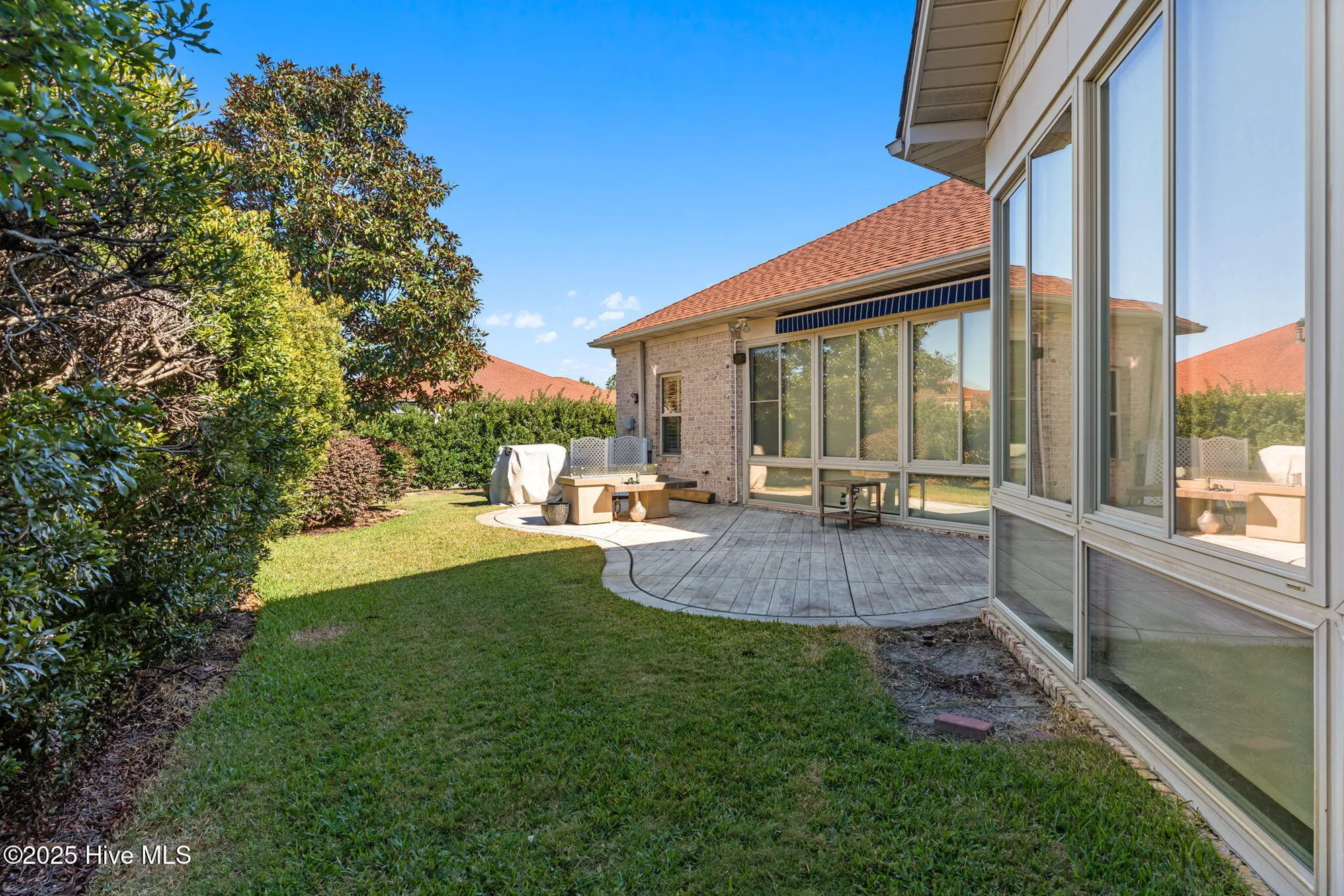 Property Slideshow image 27 of 37 | 2143 villamar dr, Leland, NC, 28451