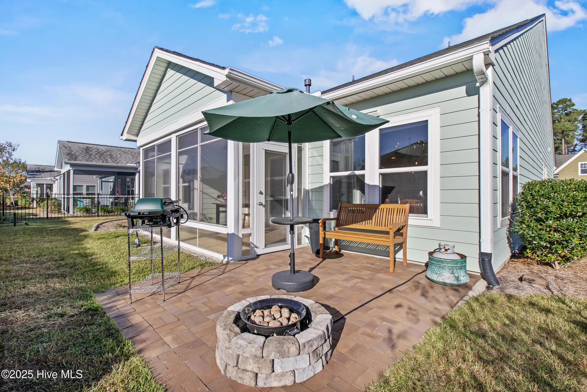 Property Slideshow image 43 of 54 | 4069 druids glen dr, Leland, NC, 28451