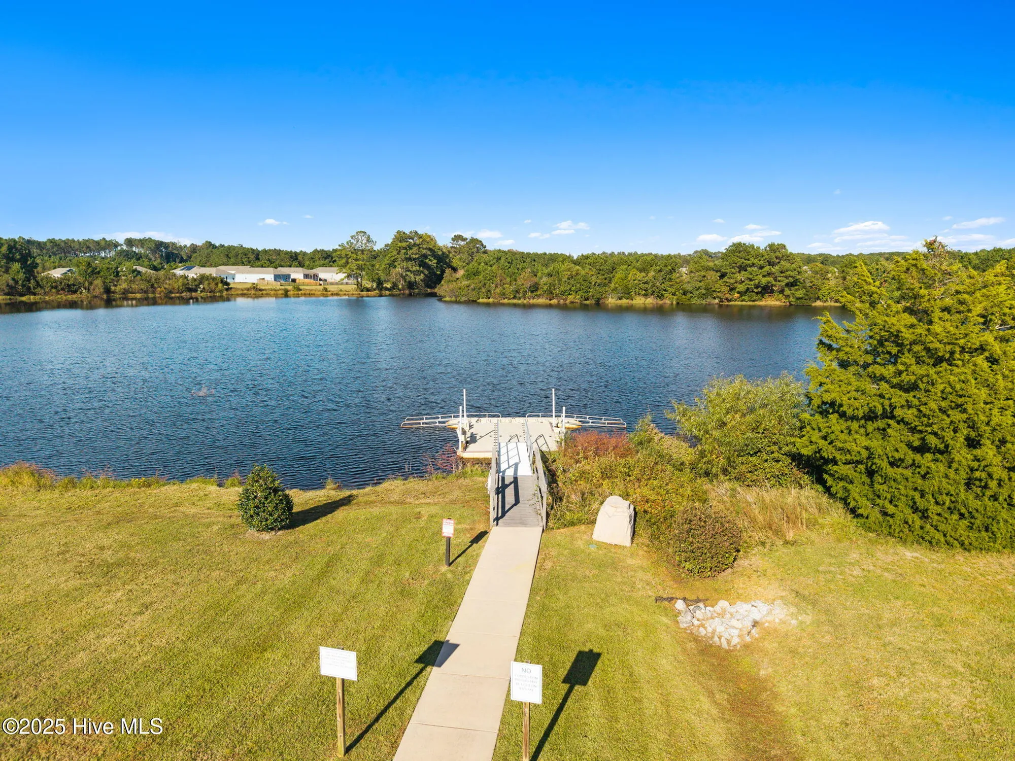 Property Slideshow image 5 of 65 | 1814 bards dr se, Bolivia, NC, 28422