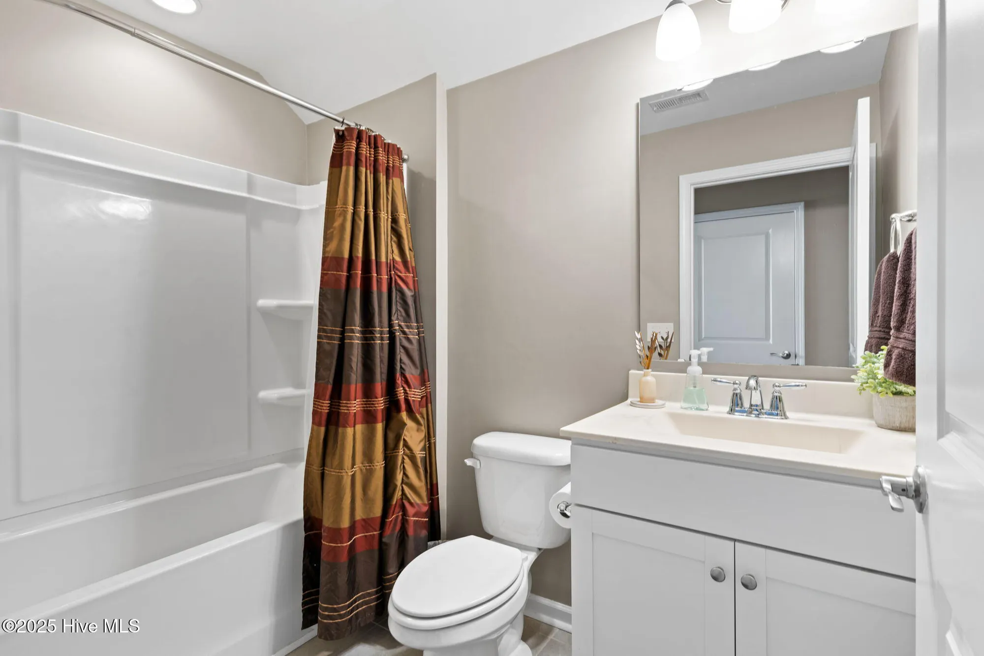 Property Slideshow image 37 of 65 | 1814 bards dr se, Bolivia, NC, 28422