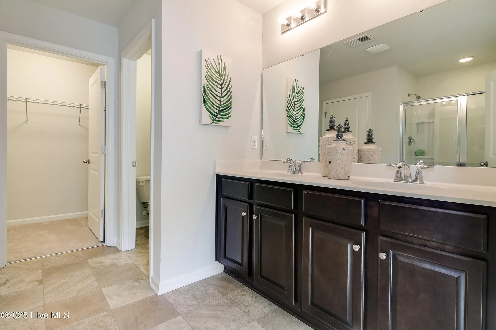 Property Slideshow image 13 of 34 | 3343 summer tanager ln 13, Leland, NC, 28451