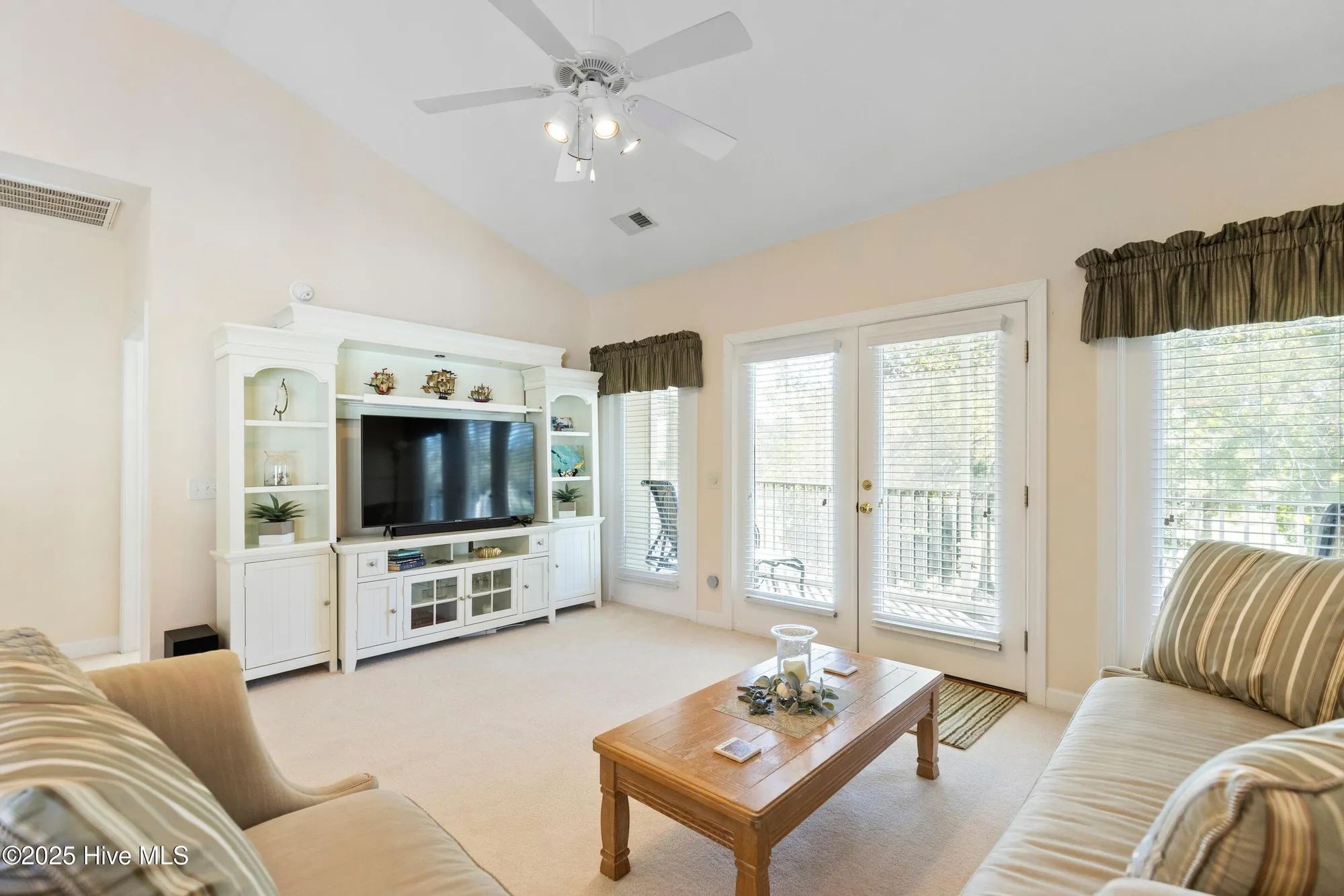 Property Slideshow image 15 of 51 | 107 crooked gulley cir apt 4, Sunset Beach, NC, 28468