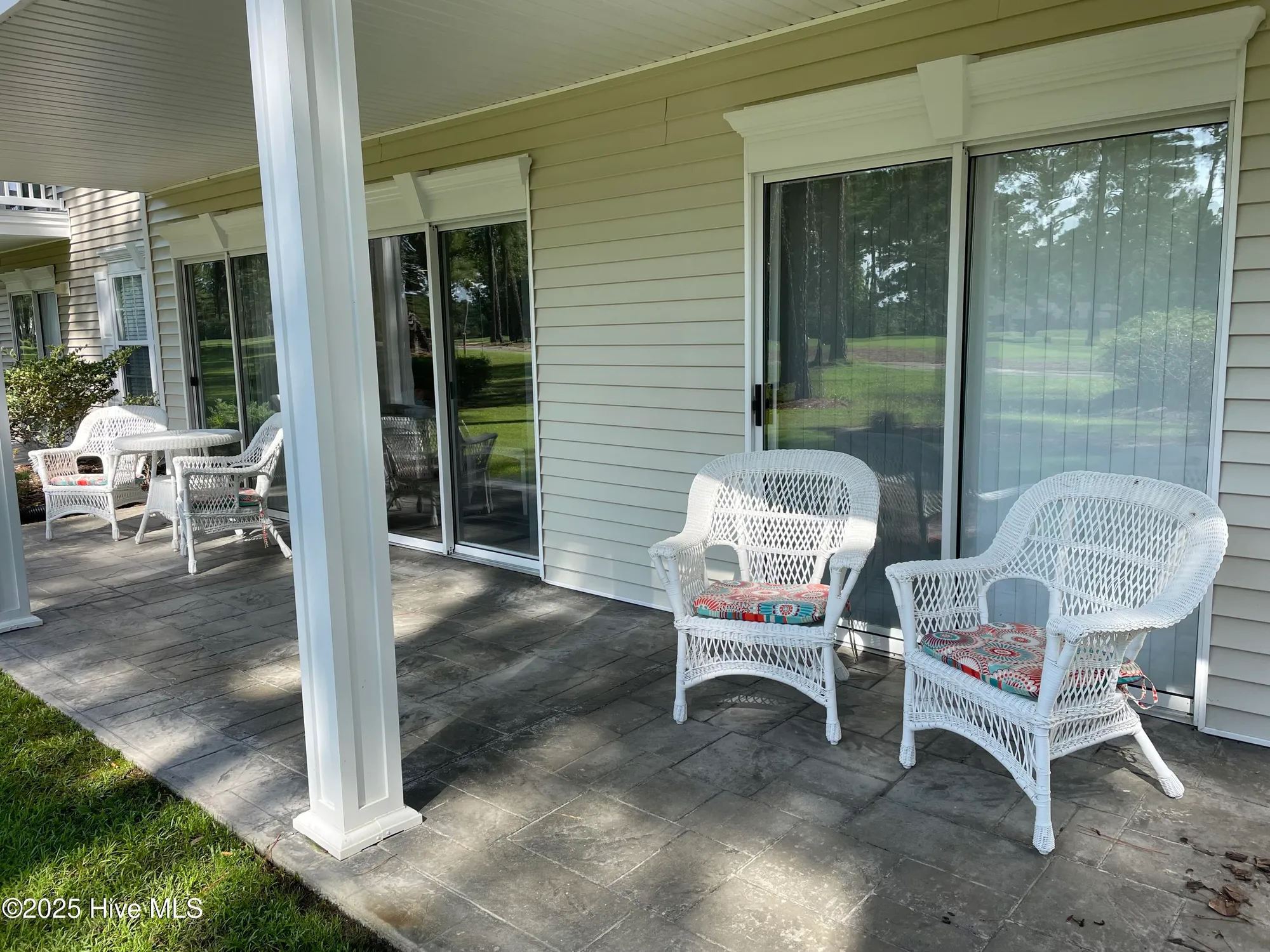 Property Slideshow image 14 of 30 | 1215 n middleton dr 3002, Calabash, NC, 28467