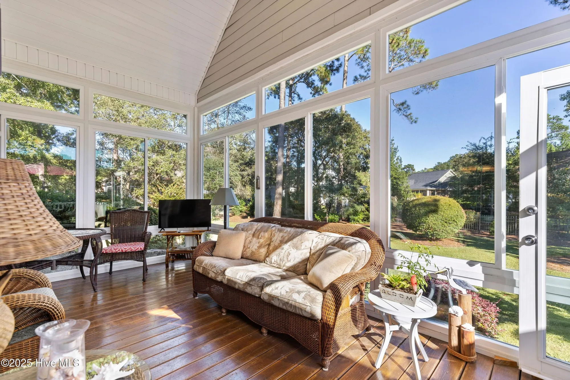 Property Slideshow image 56 of 140 | 1449 turning leaf ln, Bolivia, NC, 28422