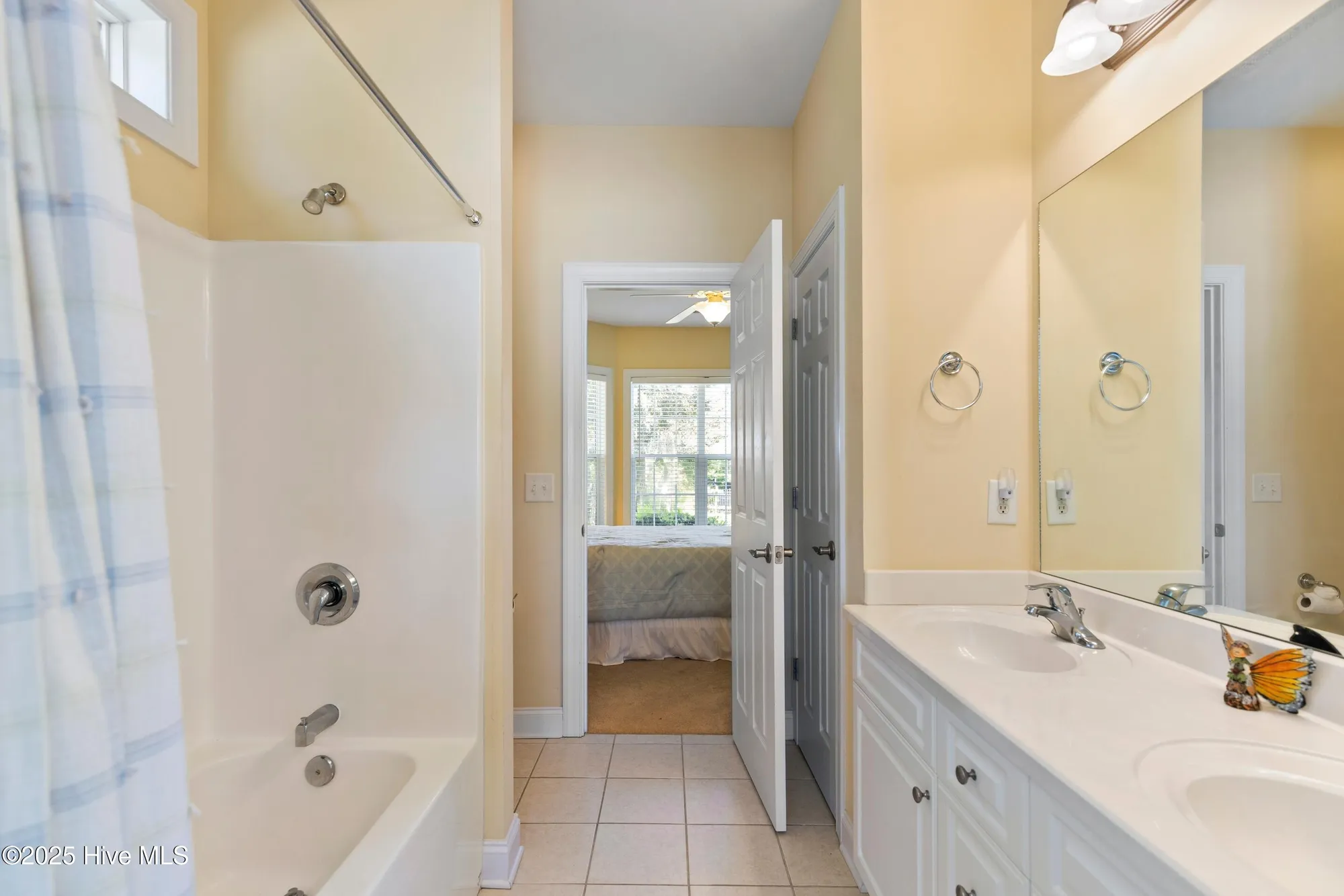 Property Slideshow image 38 of 140 | 1449 turning leaf ln, Bolivia, NC, 28422
