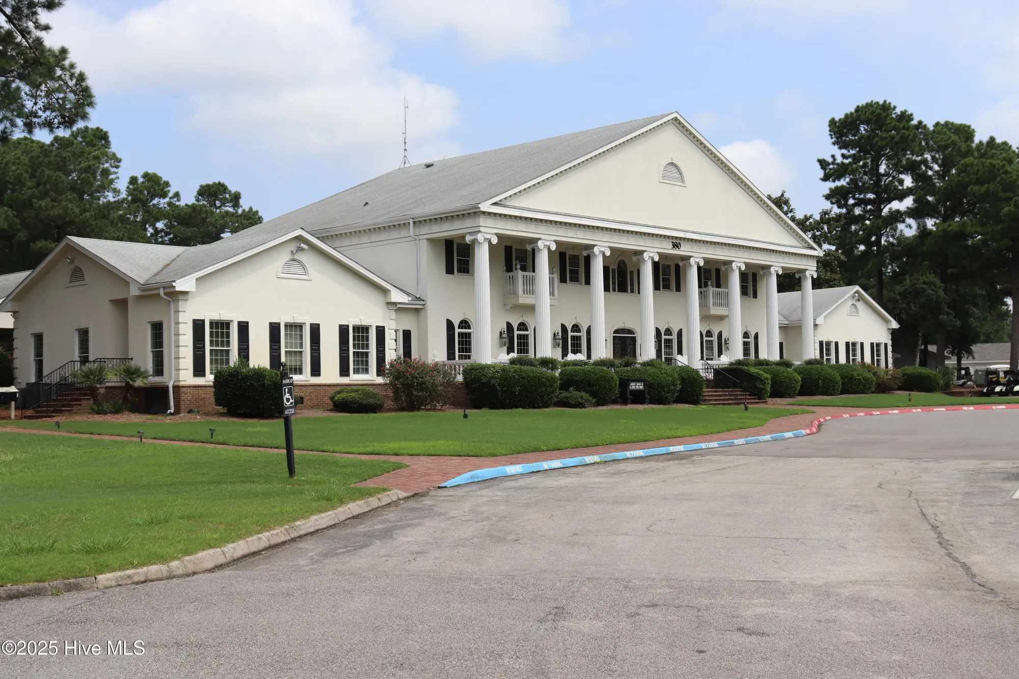 Property Slideshow image 25 of 29 | 330 s middleton dr nw unit 901, Calabash, NC, 28467