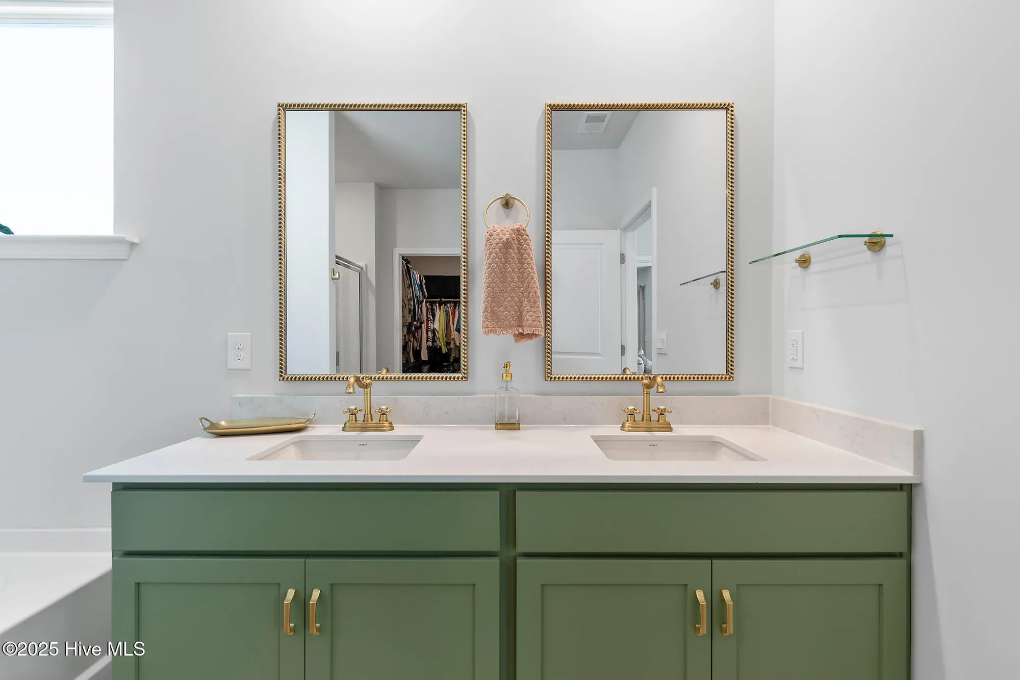 Property Slideshow image 20 of 54 | 2529 centerway ln, Leland, NC, 28451