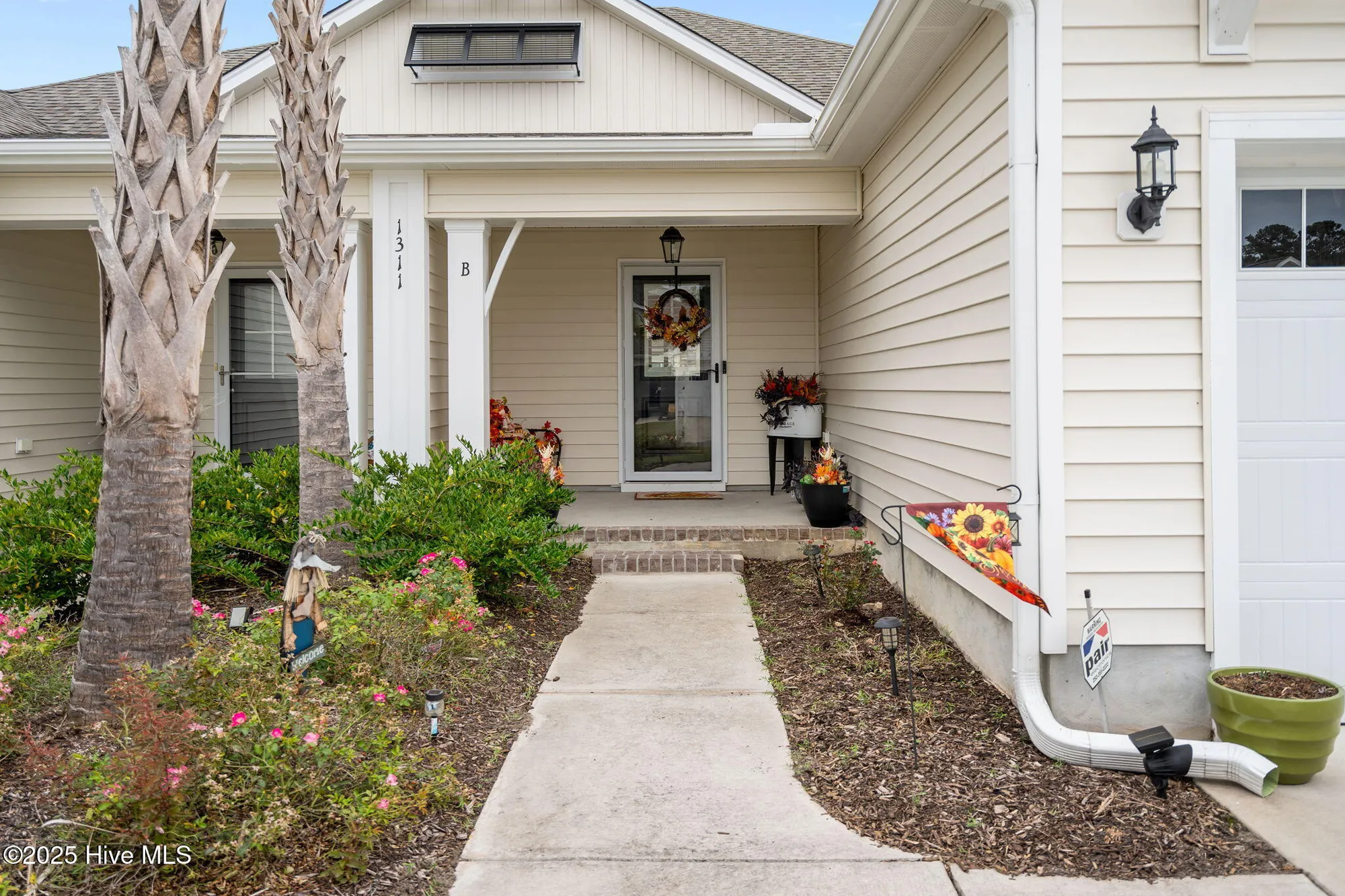 Property Slideshow image 3 of 54 | 1311 campanella ct sw unit b, Ocean Isle Beach, NC, 28469
