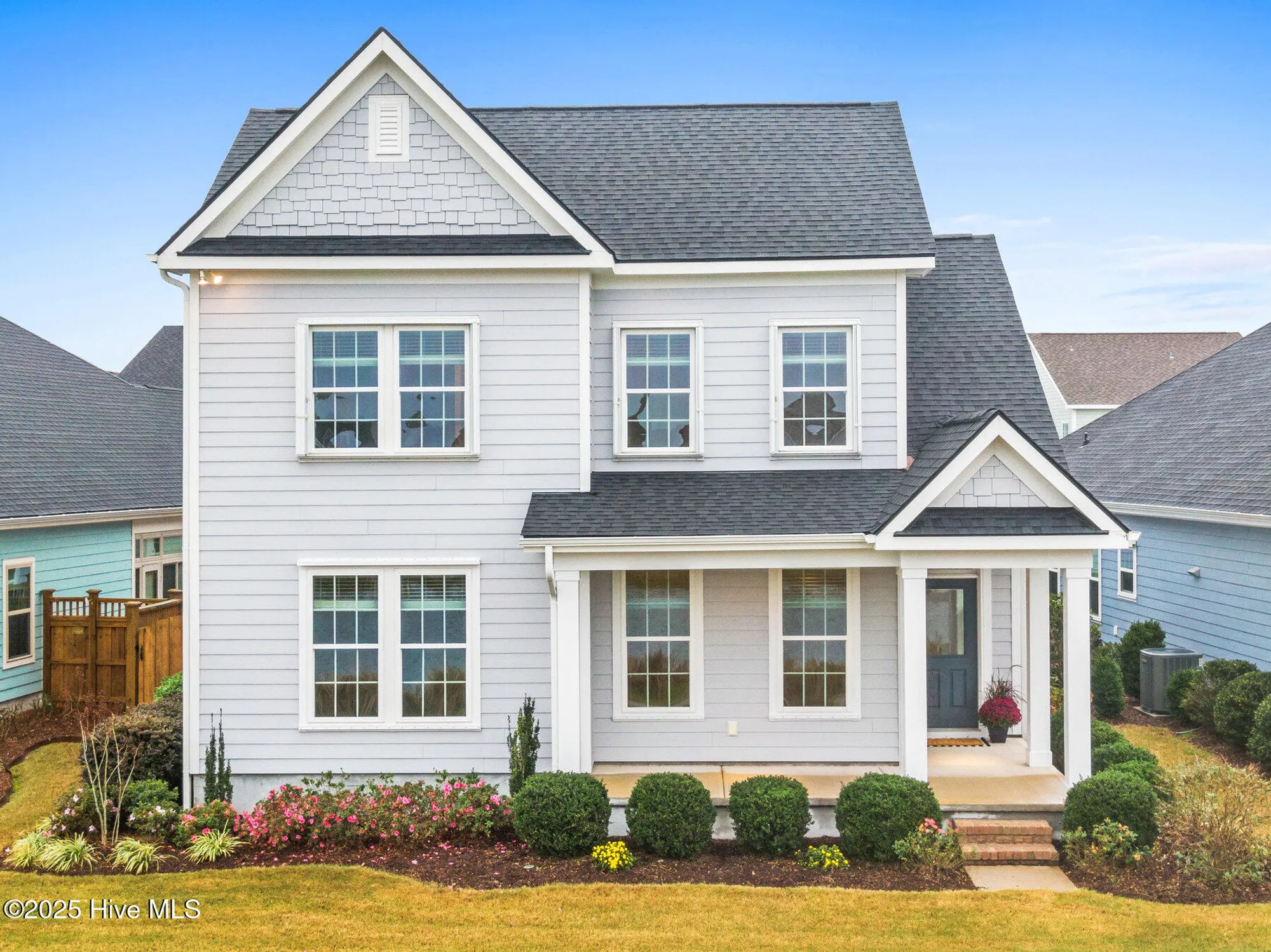 Property Slideshow image 11 of 93 | 4751 waves pointe, Wilmington, NC, 28412