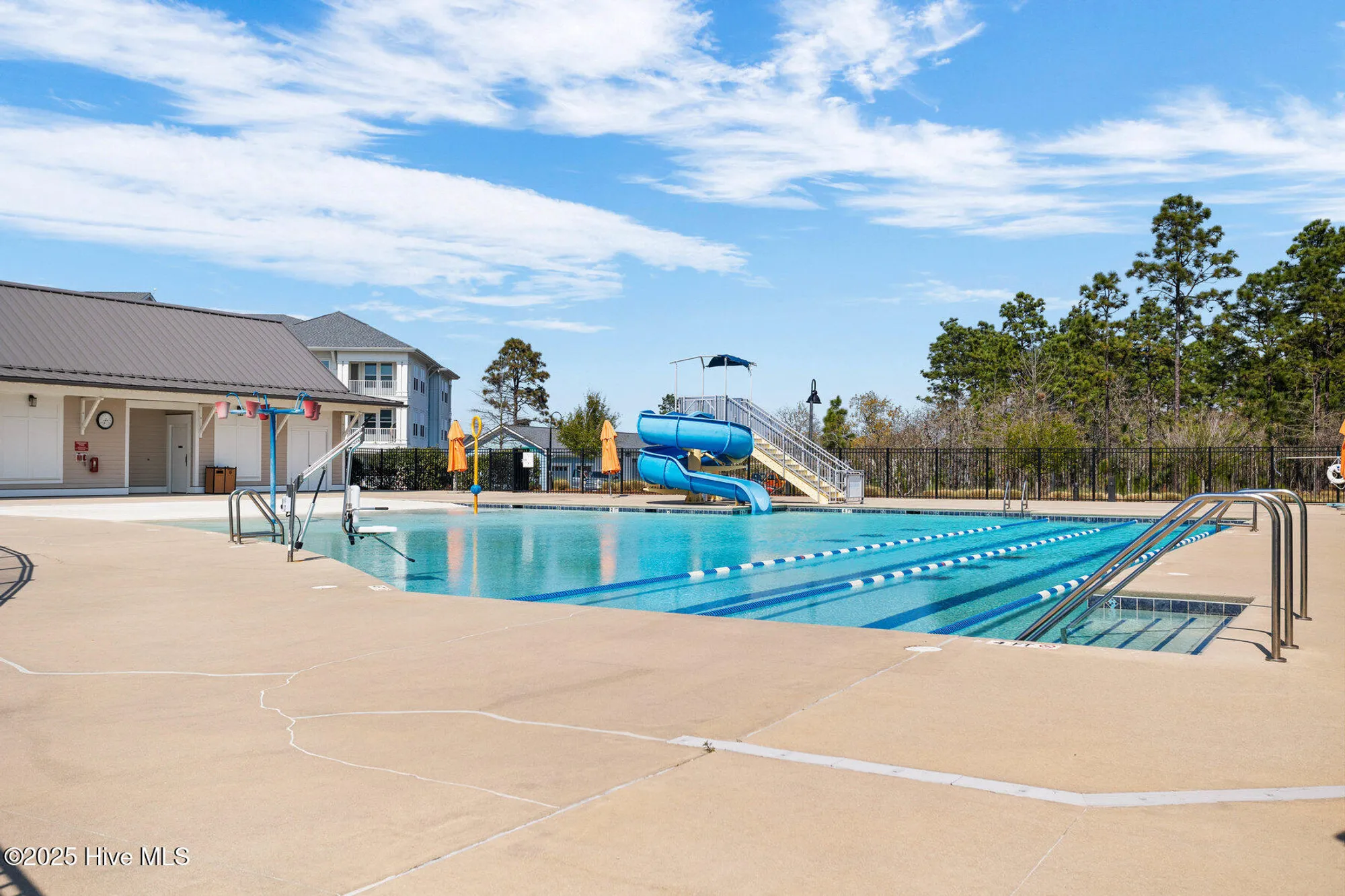 Property Slideshow image 63 of 93 | 4751 waves pointe, Wilmington, NC, 28412