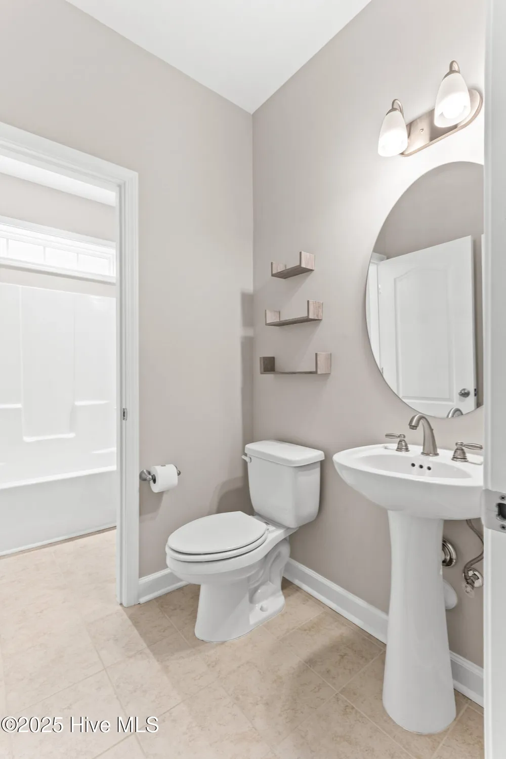 Property Slideshow image 26 of 93 | 4751 waves pointe, Wilmington, NC, 28412