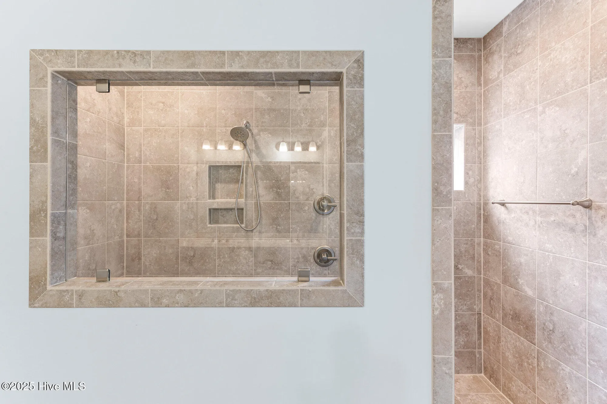 Property Slideshow image 30 of 93 | 4751 waves pointe, Wilmington, NC, 28412