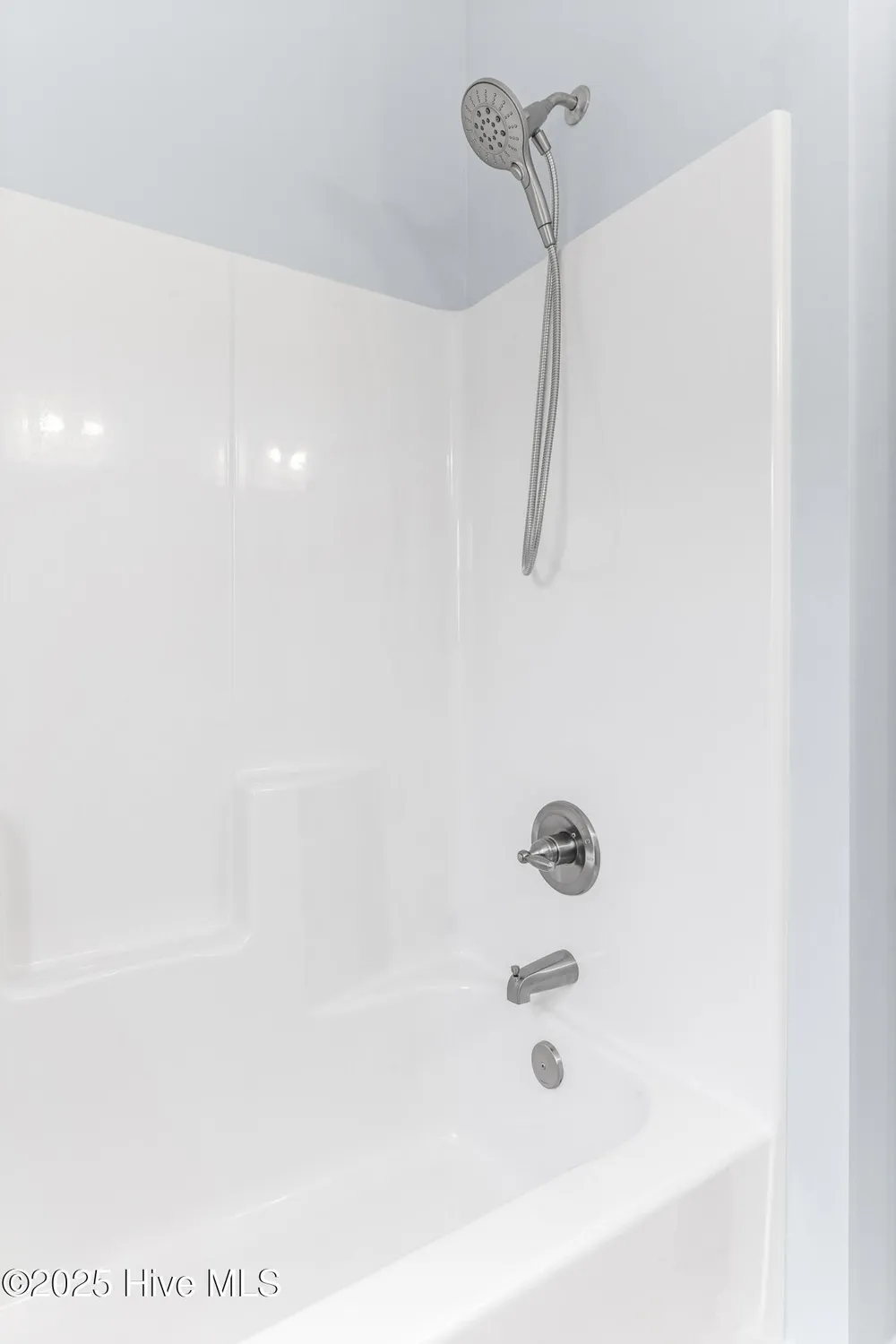 Property Slideshow image 40 of 93 | 4751 waves pointe, Wilmington, NC, 28412