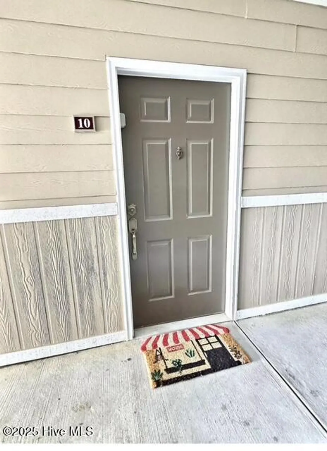 Property Slideshow image 2 of 31 | 290 woodlands way 10, Calabash, NC, 28467