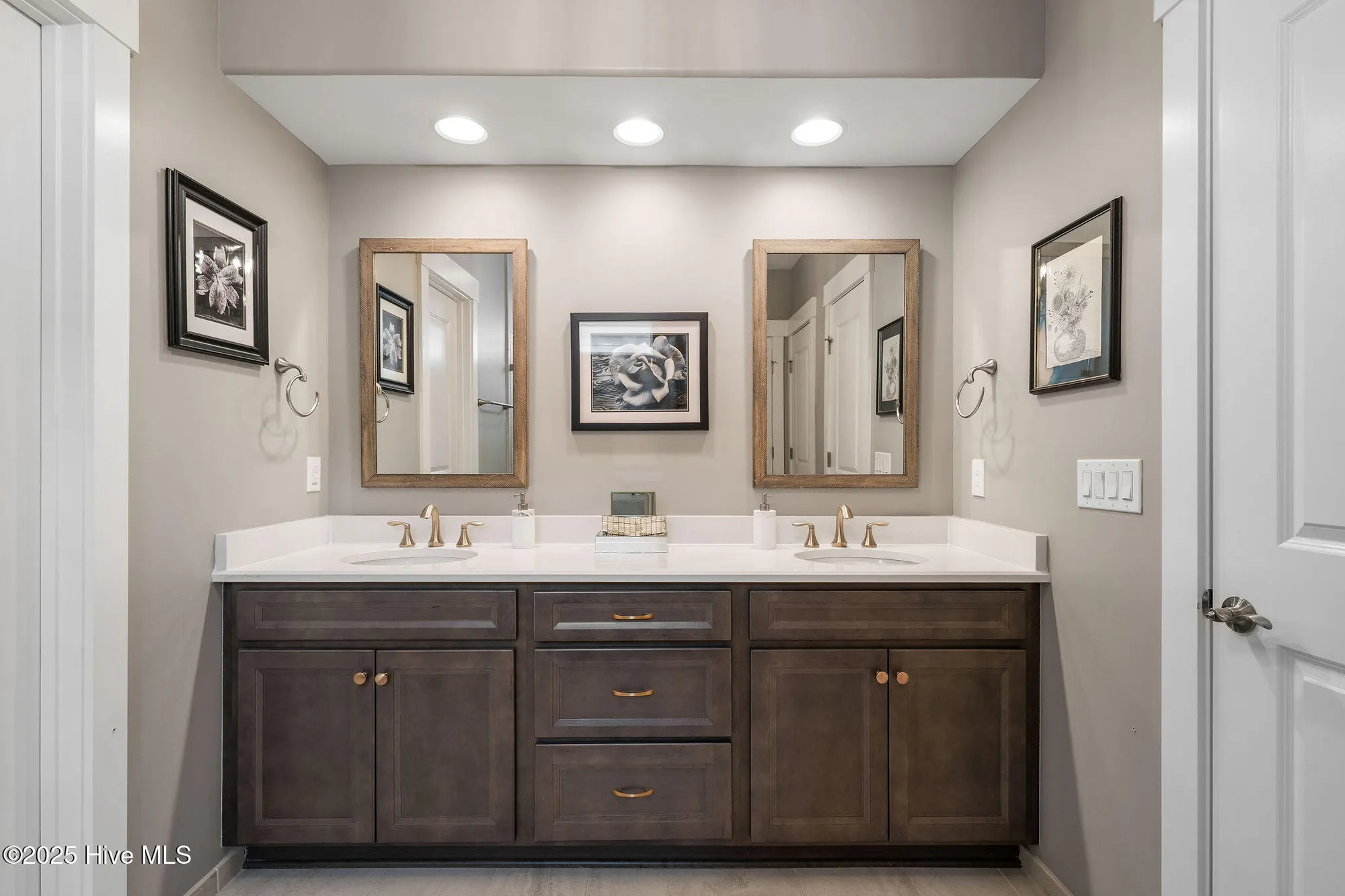 Property Slideshow image 25 of 115 | 515 edgerton dr, Wilmington, NC, 28412