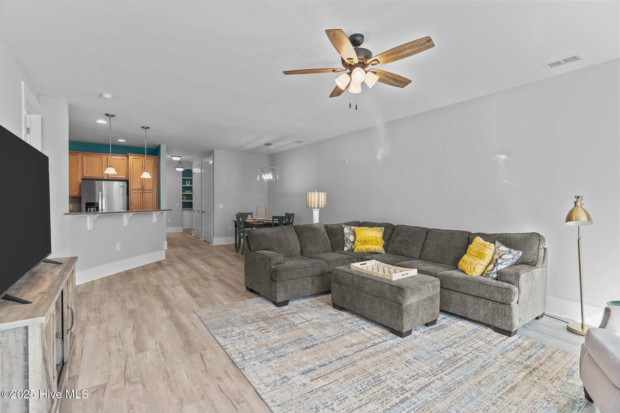 Property Slideshow image 5 of 79 | 2537 st james dr apt 102, Southport, NC, 28461