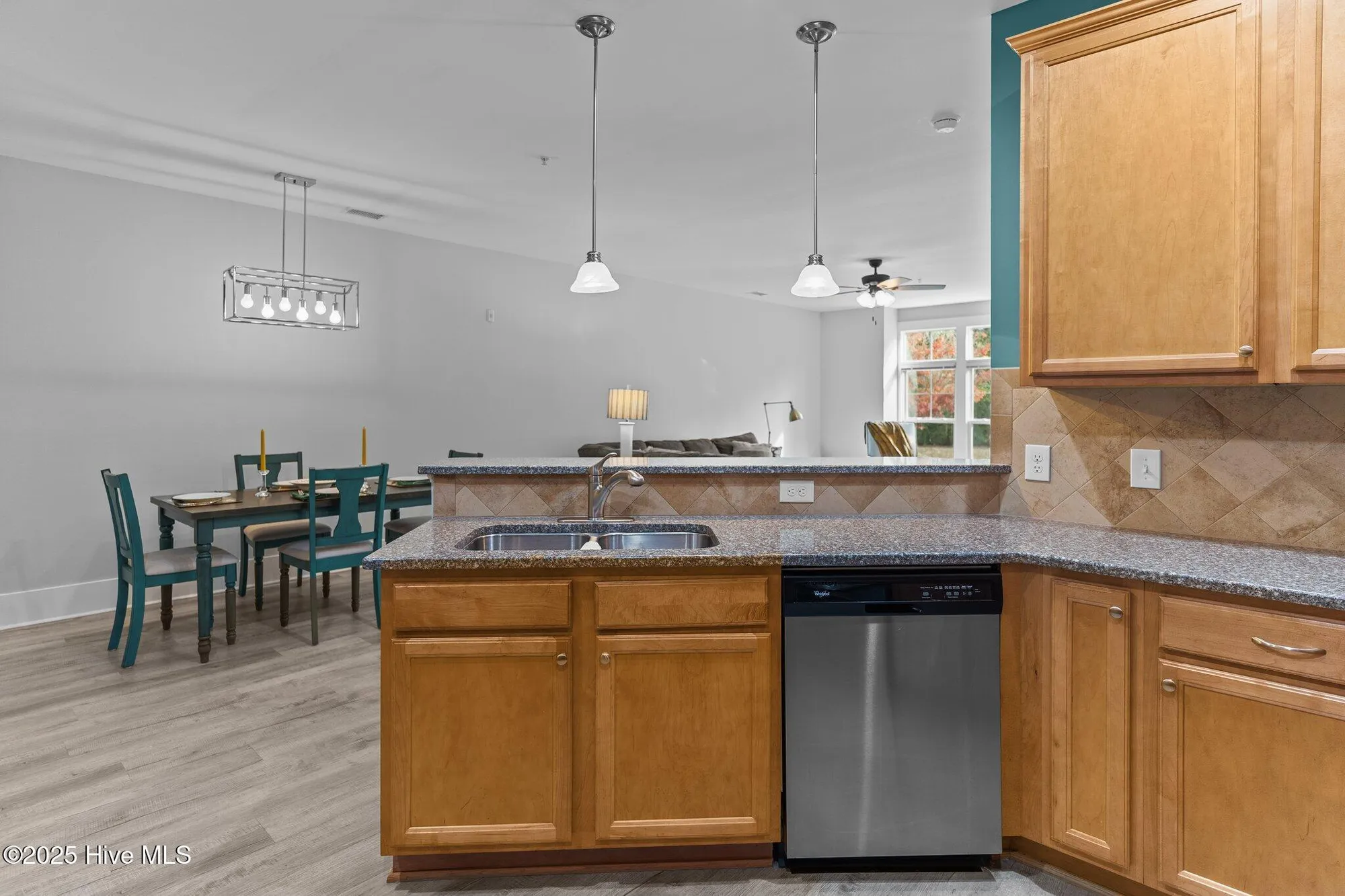 Property Slideshow image 14 of 79 | 2537 st james dr apt 102, Southport, NC, 28461