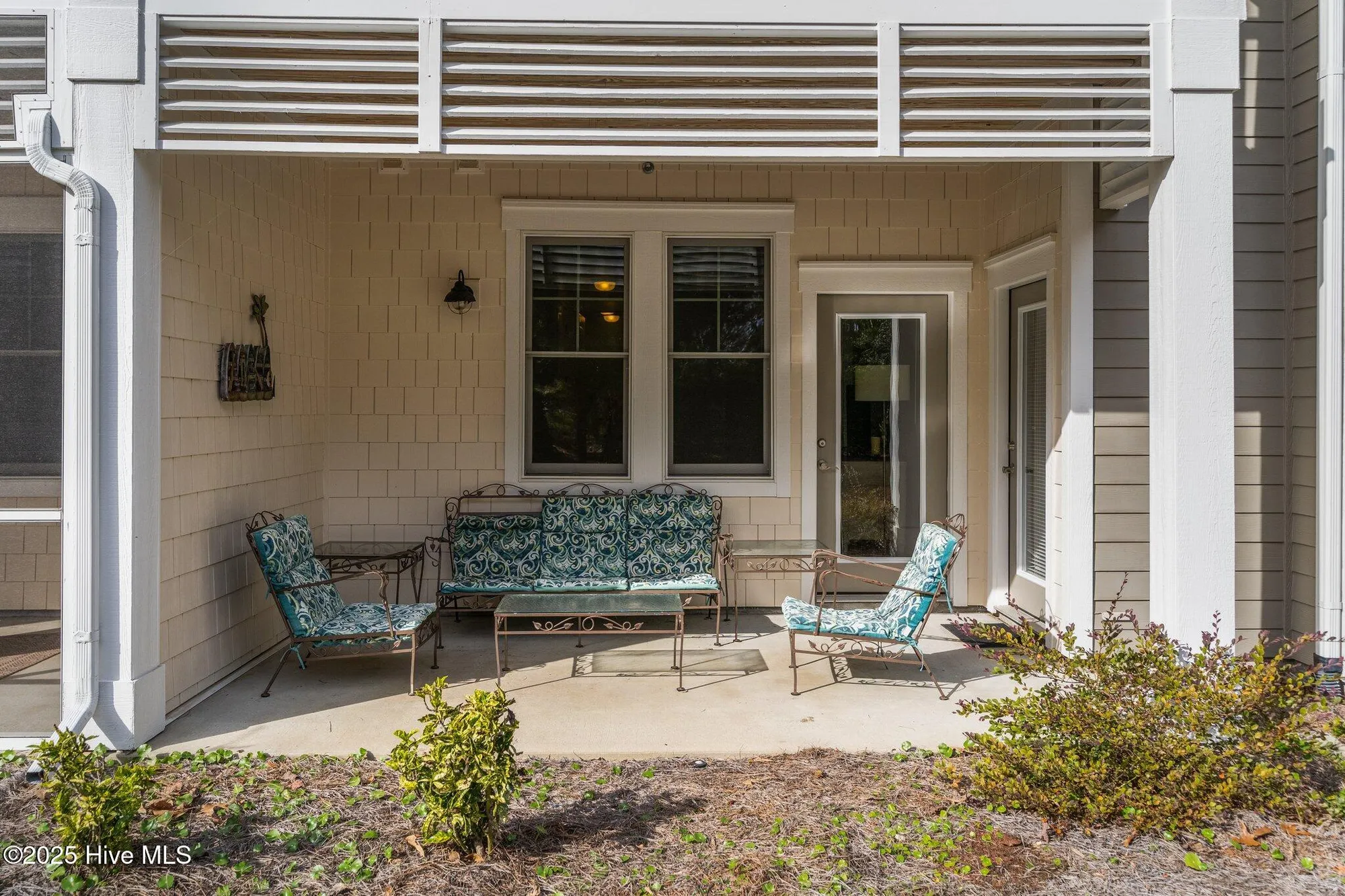 Property Slideshow image 34 of 79 | 2537 st james dr apt 102, Southport, NC, 28461