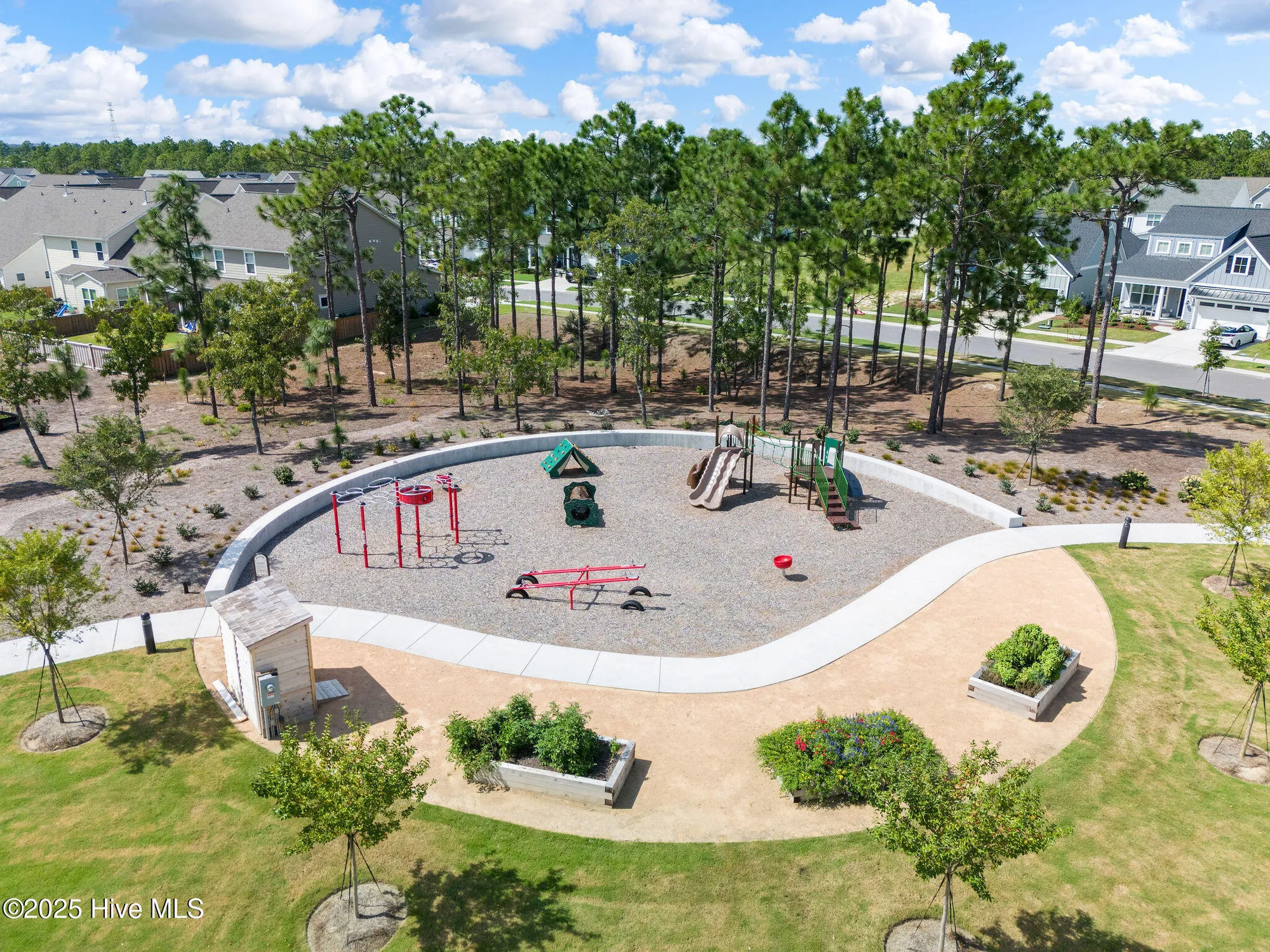 Property Slideshow image 97 of 115 | 515 edgerton dr, Wilmington, NC, 28412