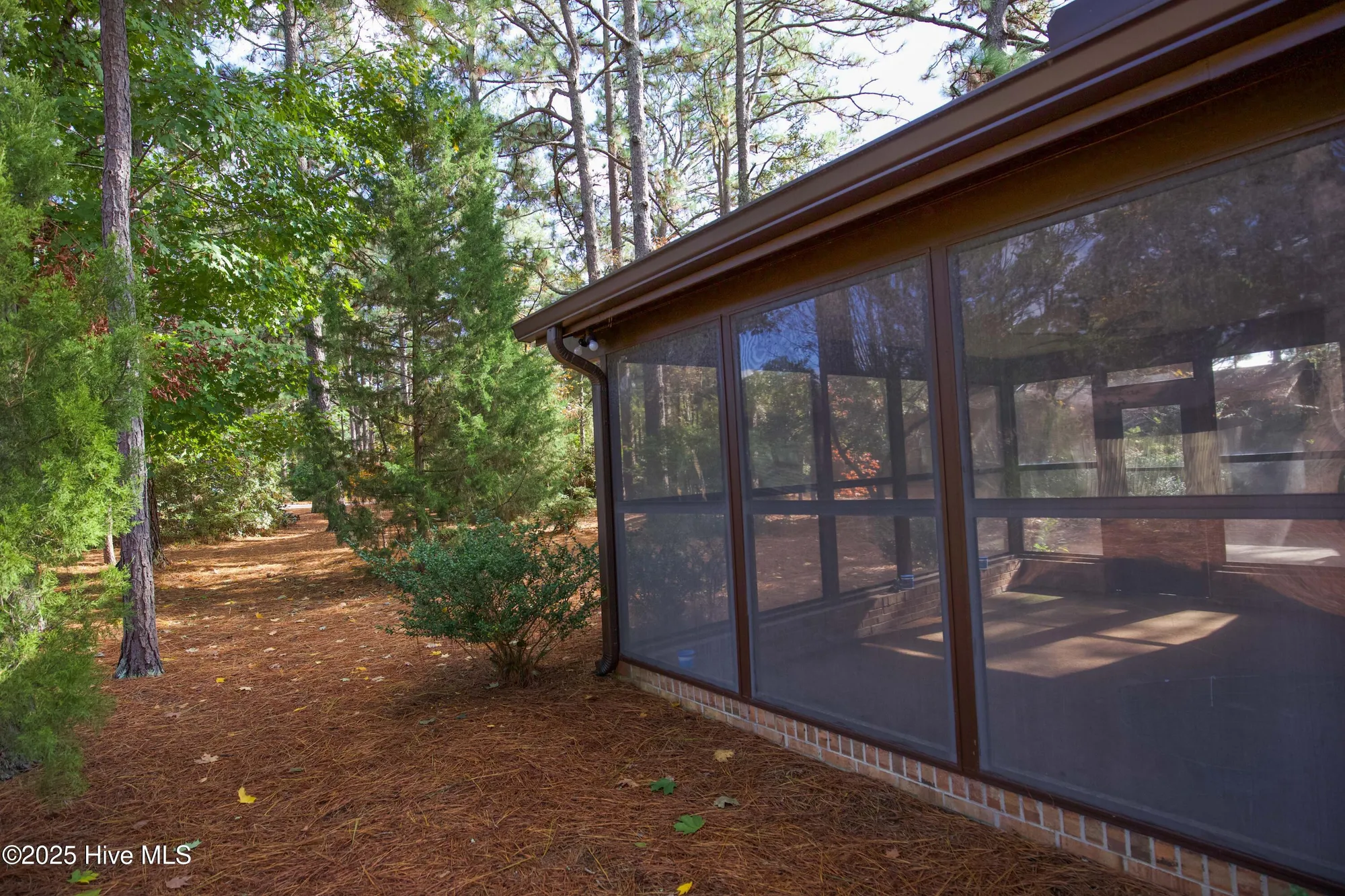 Property Slideshow image 24 of 33 | 414 teakwood ln, Southern Pines, NC, 28387
