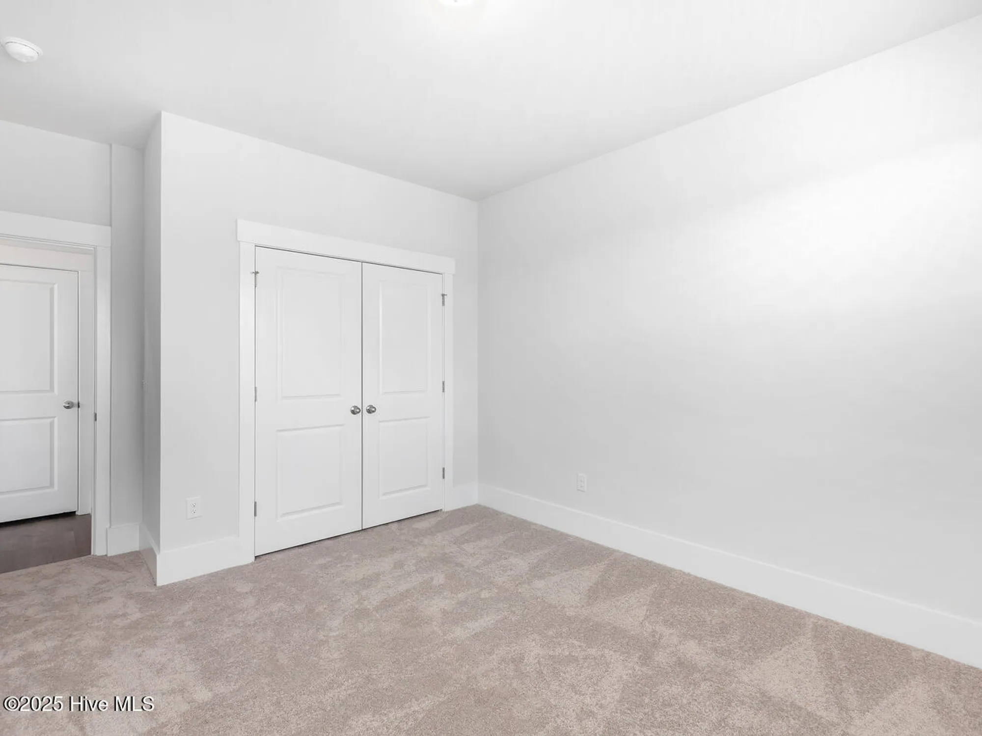 Property Slideshow image 11 of 30 | 9245 crowded gules dr 194, Leland, NC, 28451