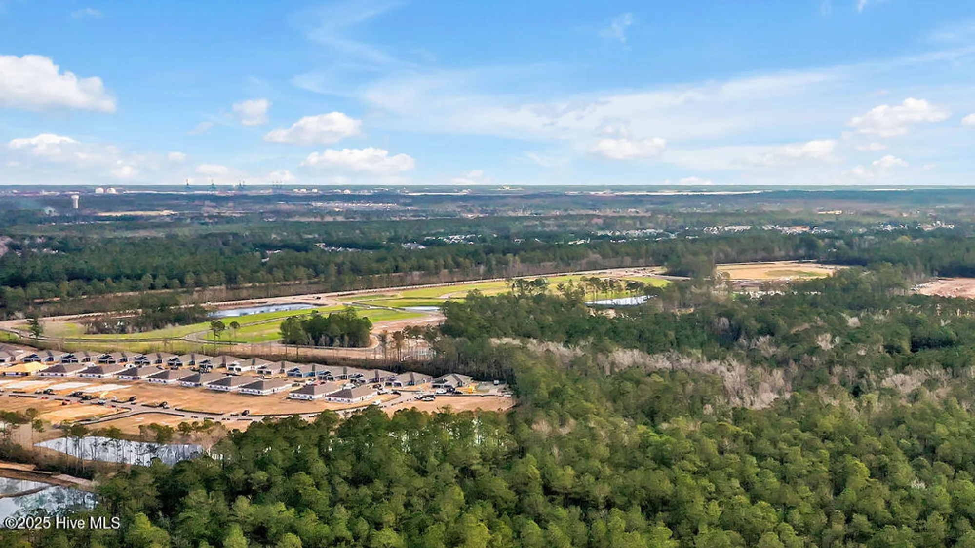 Property Slideshow image 23 of 30 | 9245 crowded gules dr 194, Leland, NC, 28451