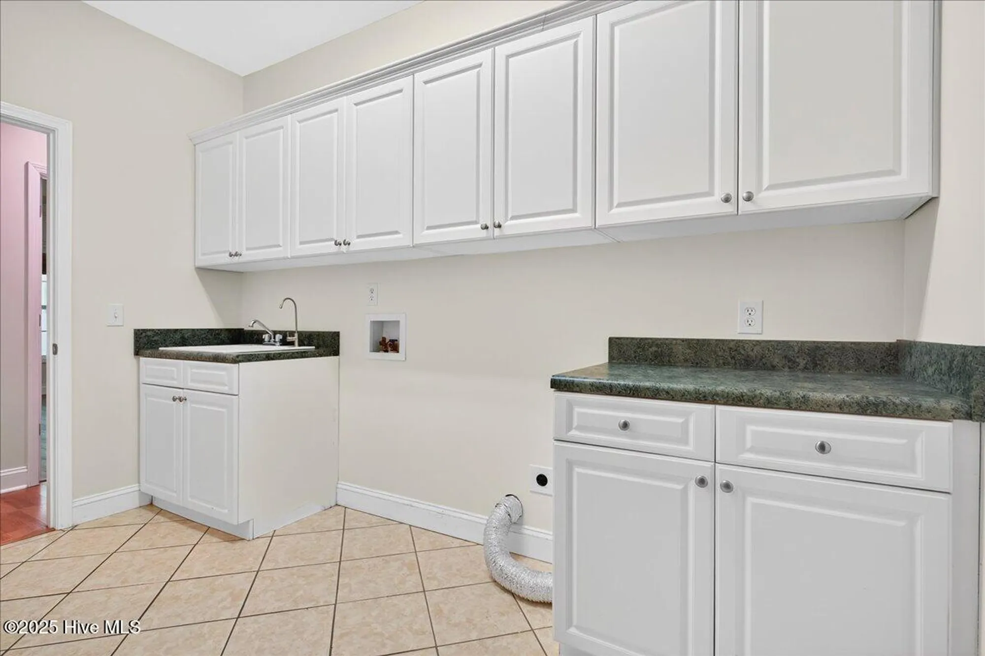 Property Slideshow image 23 of 55 | 501 waltz cir, Shallotte, NC, 28470