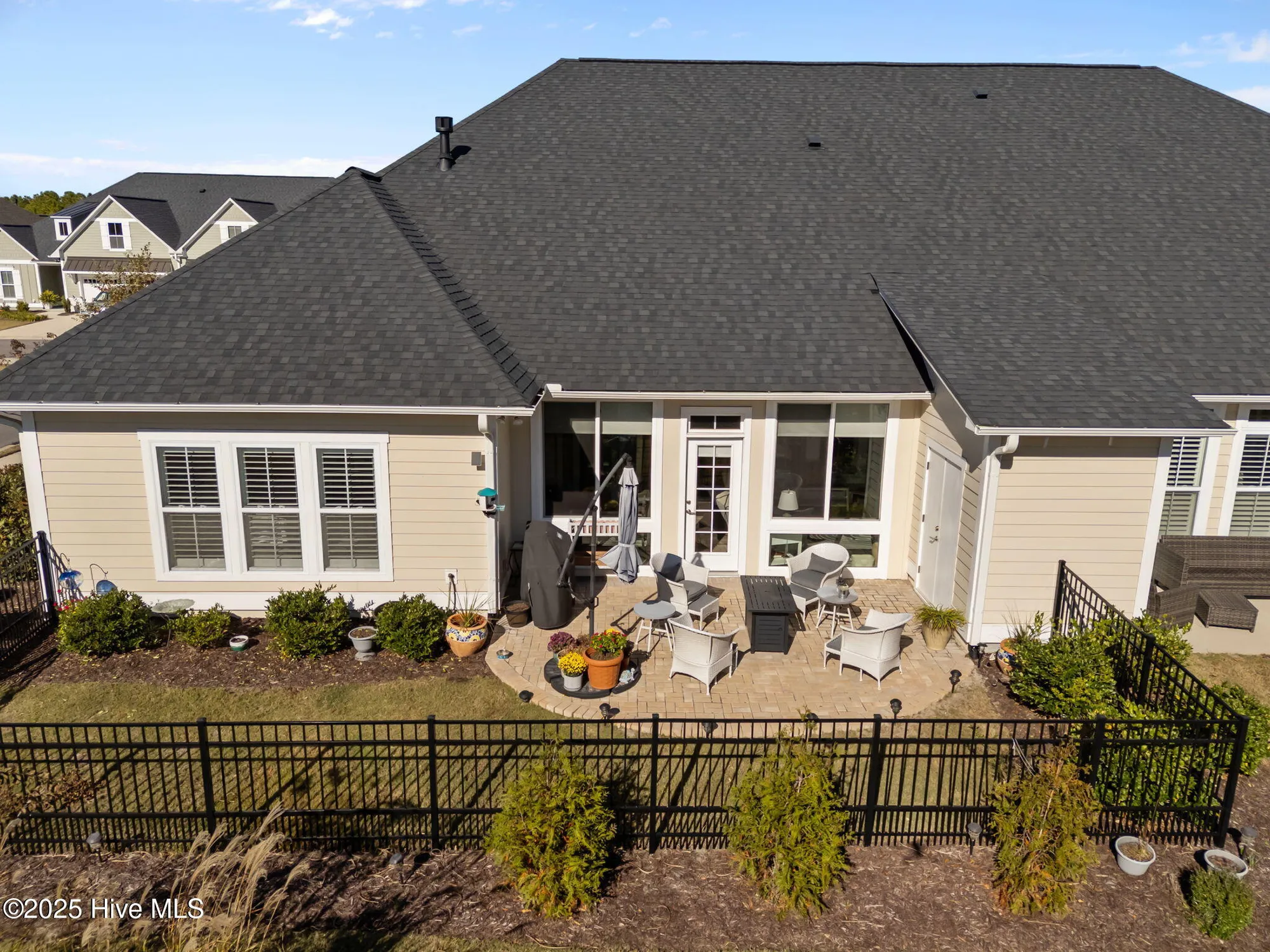 Property Slideshow image 7 of 50 | 3819 berkeley ct, Southport, NC, 28461