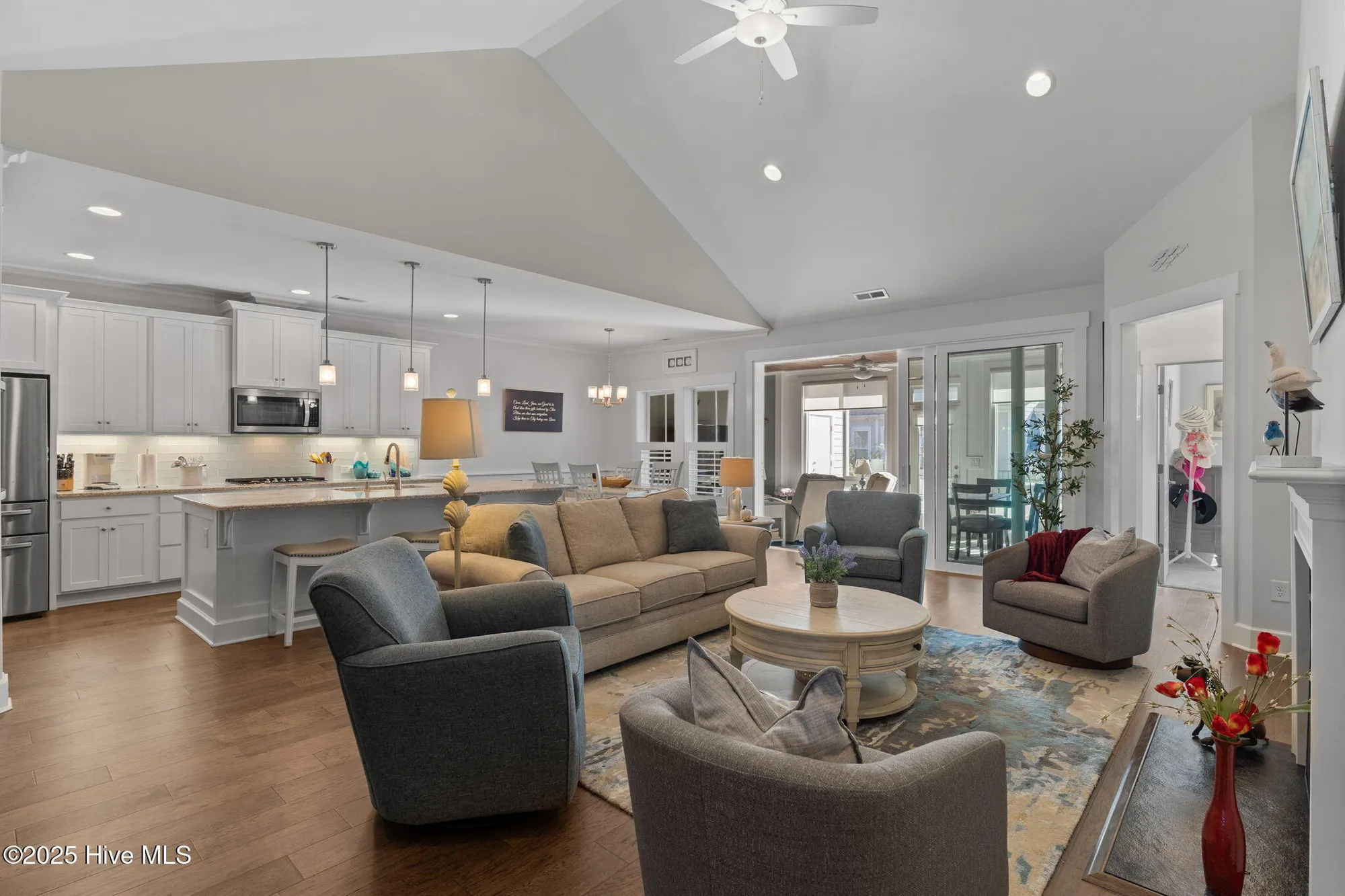 Property Slideshow image 21 of 50 | 3819 berkeley ct, Southport, NC, 28461