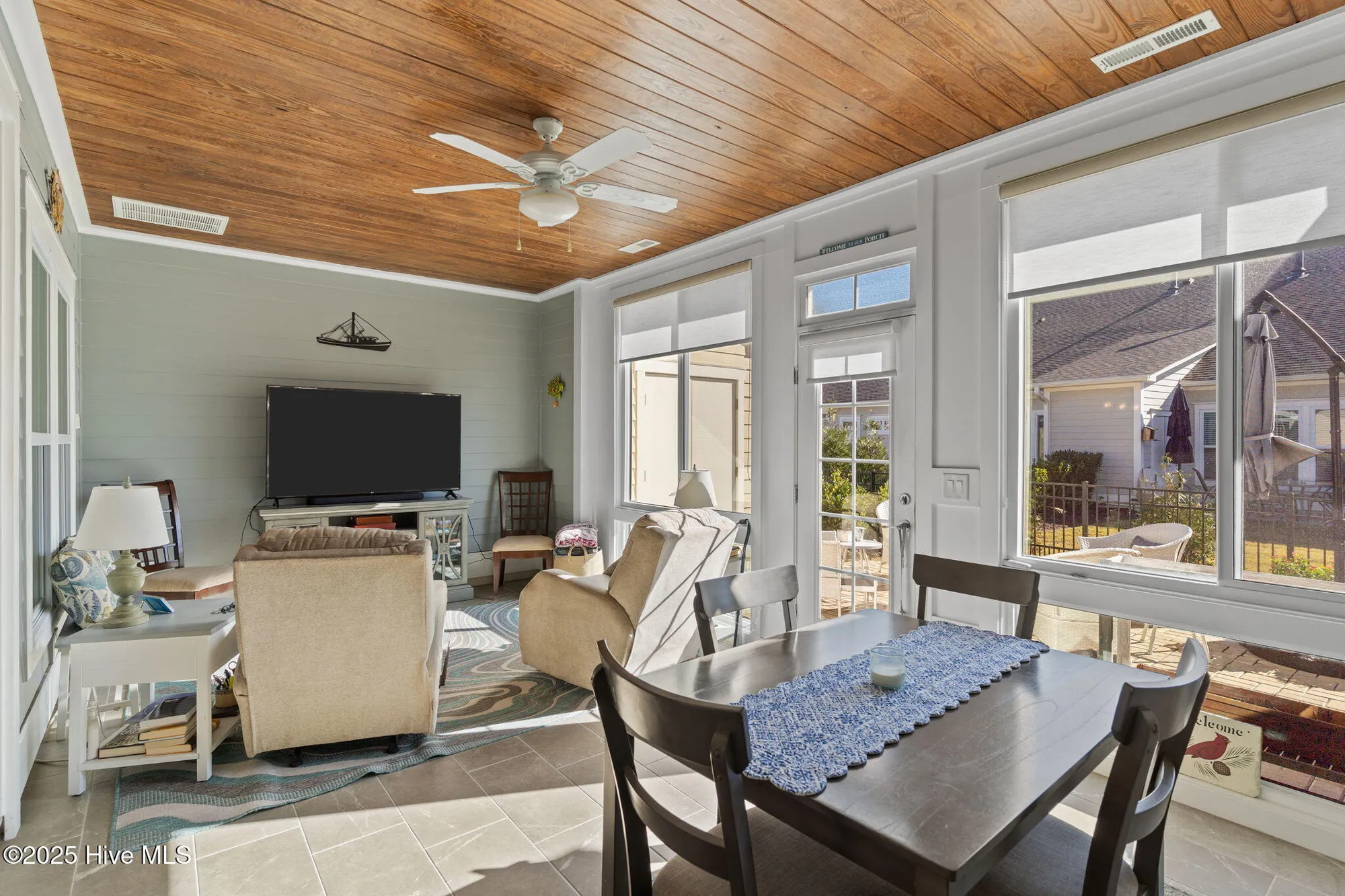 Property Slideshow image 23 of 50 | 3819 berkeley ct, Southport, NC, 28461