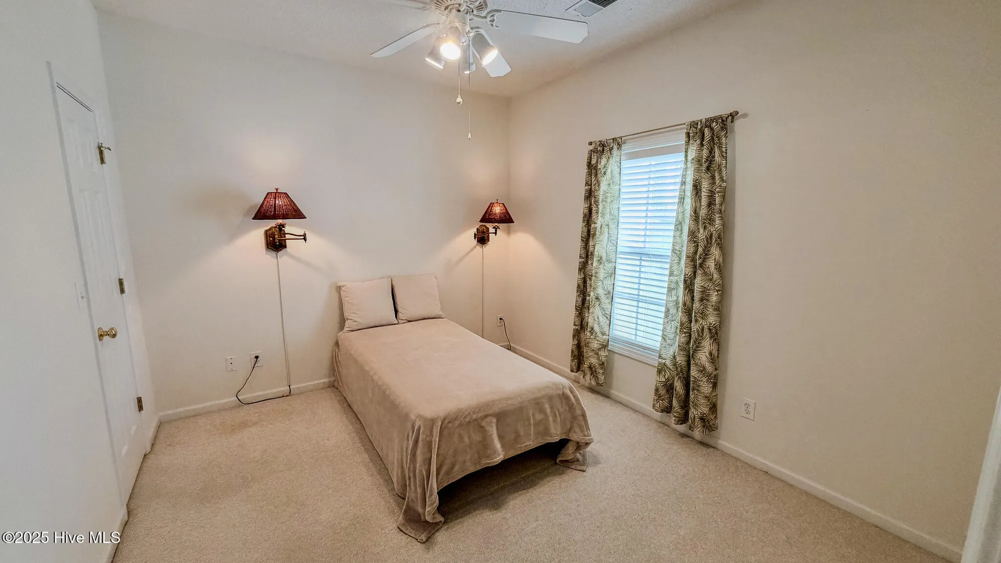 Property Slideshow image 5 of 37 | 5858 longwood dr unit 201, Murrells Inlet, SC, 29576