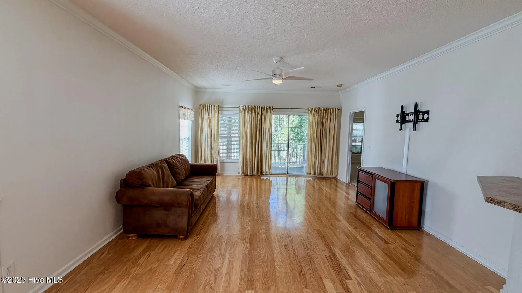 Property Slideshow image 21 of 37 | 5858 longwood dr unit 201, Murrells Inlet, SC, 29576